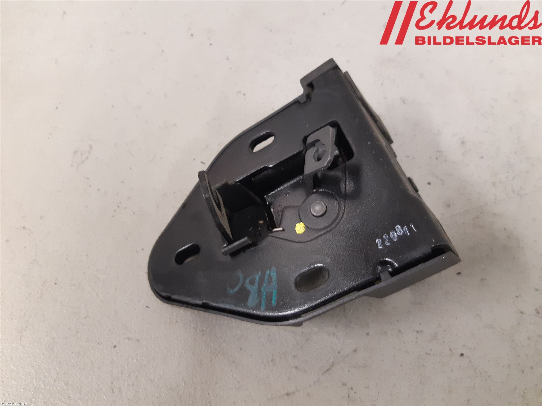 Opel VIVARO 01-14 Låskista-Dörrlås