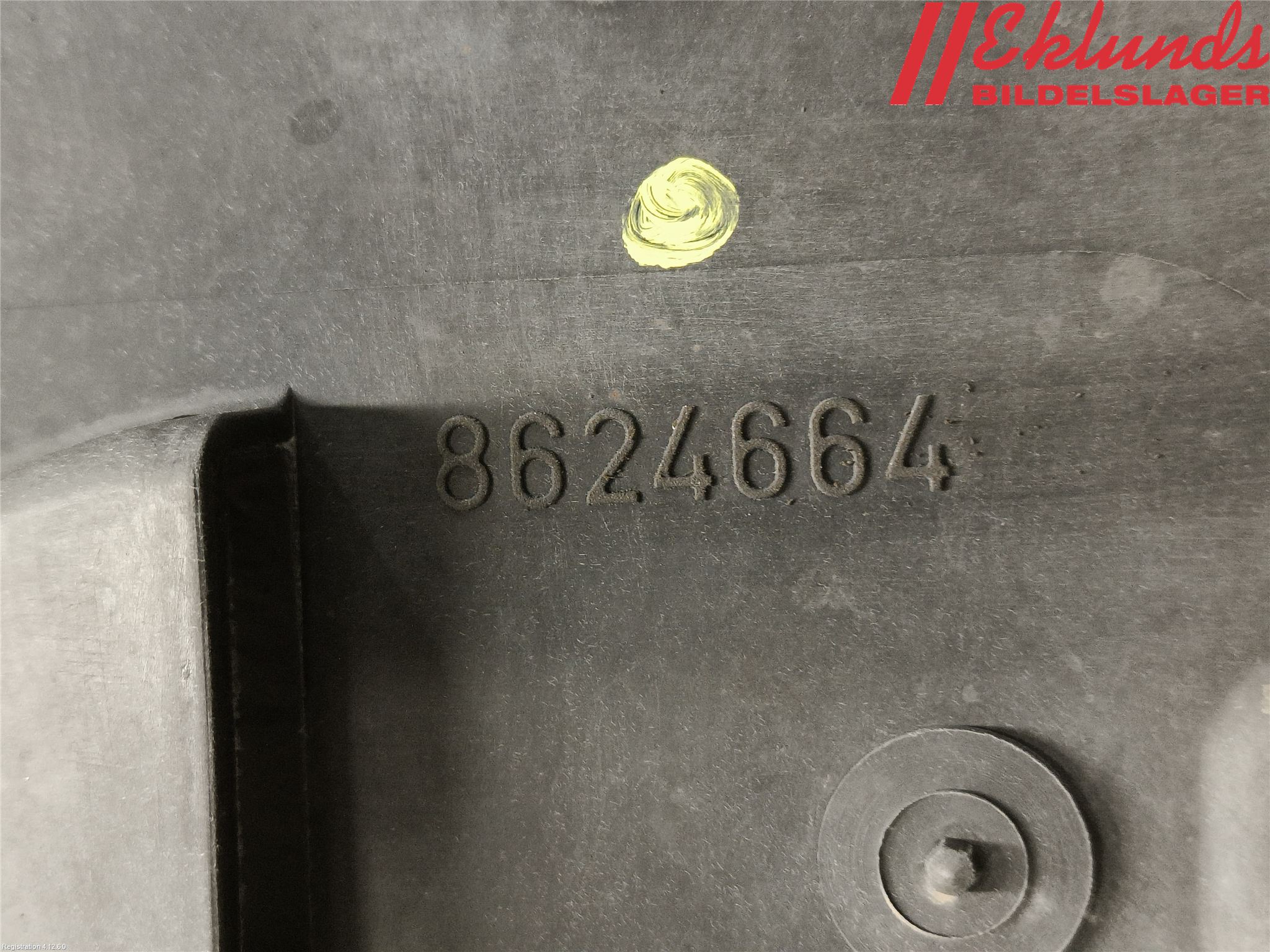 Volvo S60 05-10 Hasplåt Plåt-Plast