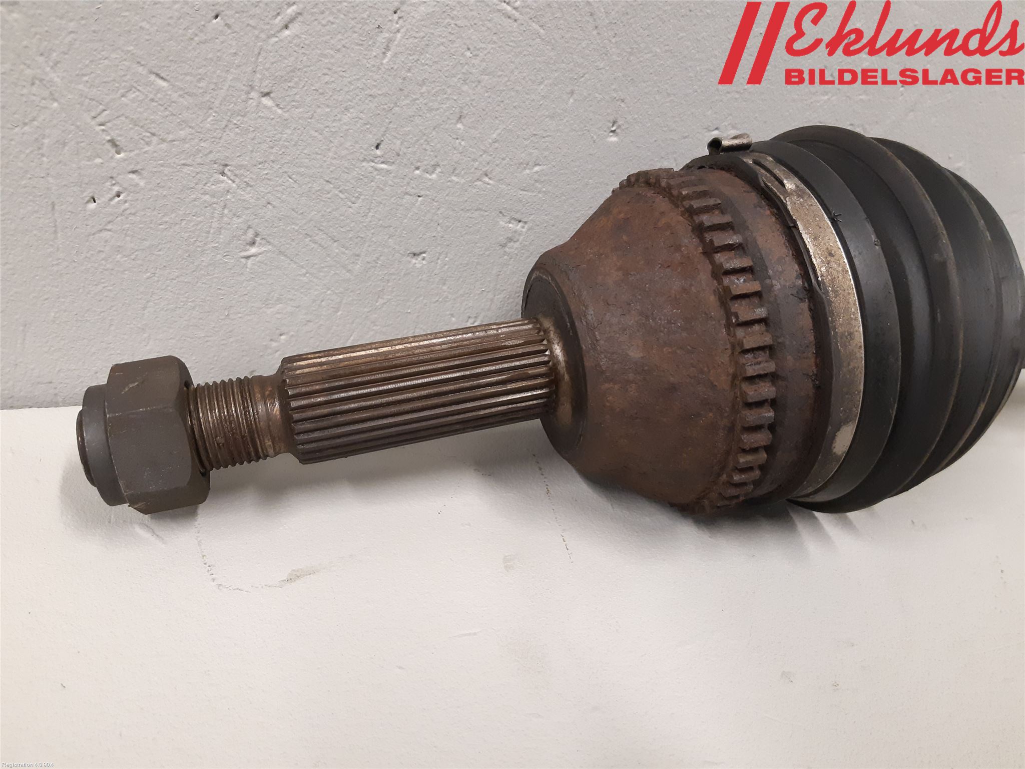 Ford TRANSIT    06-13 Drivaxel Fram Höger