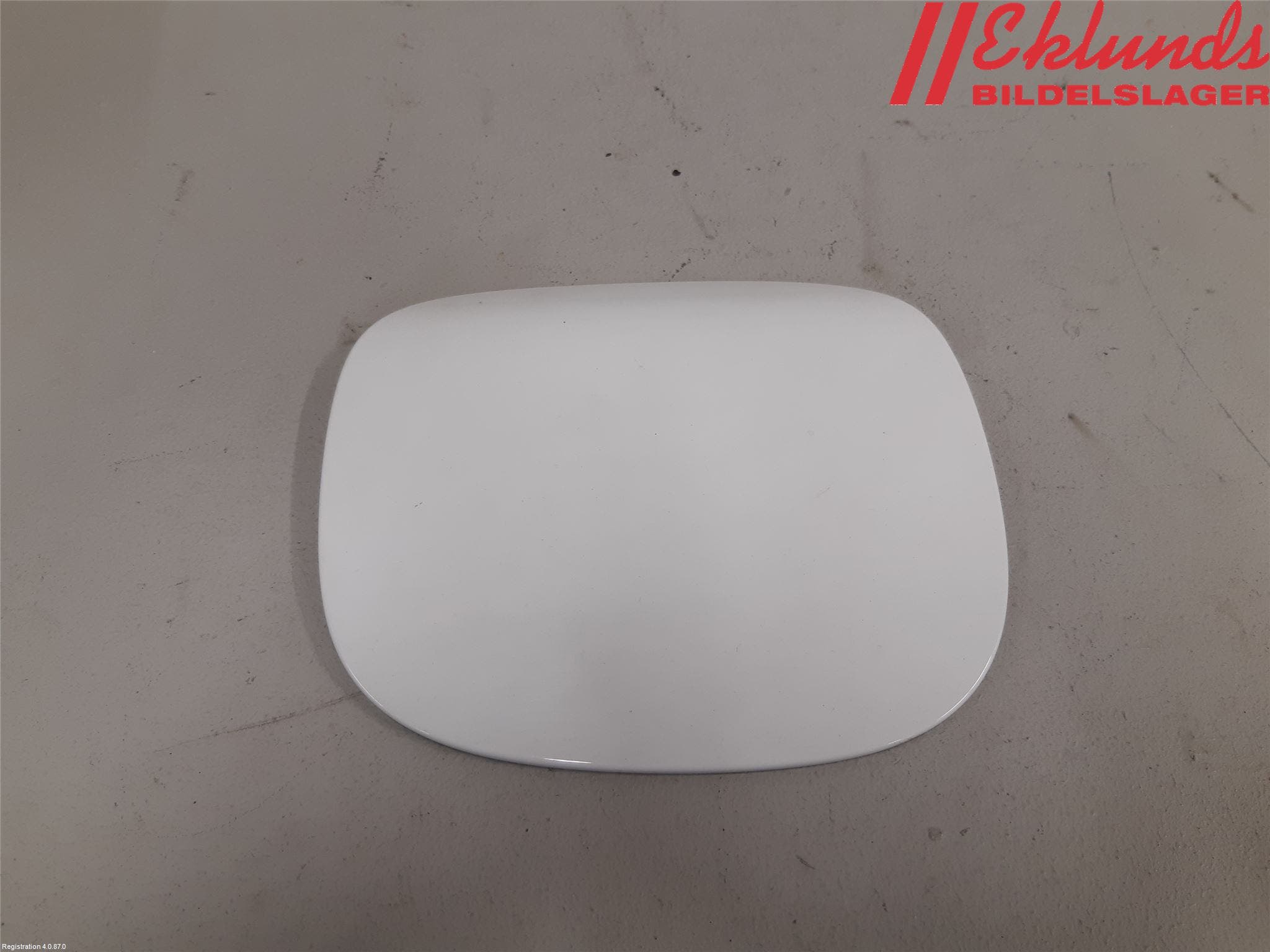 Volvo V60 11-13 Tanklucka