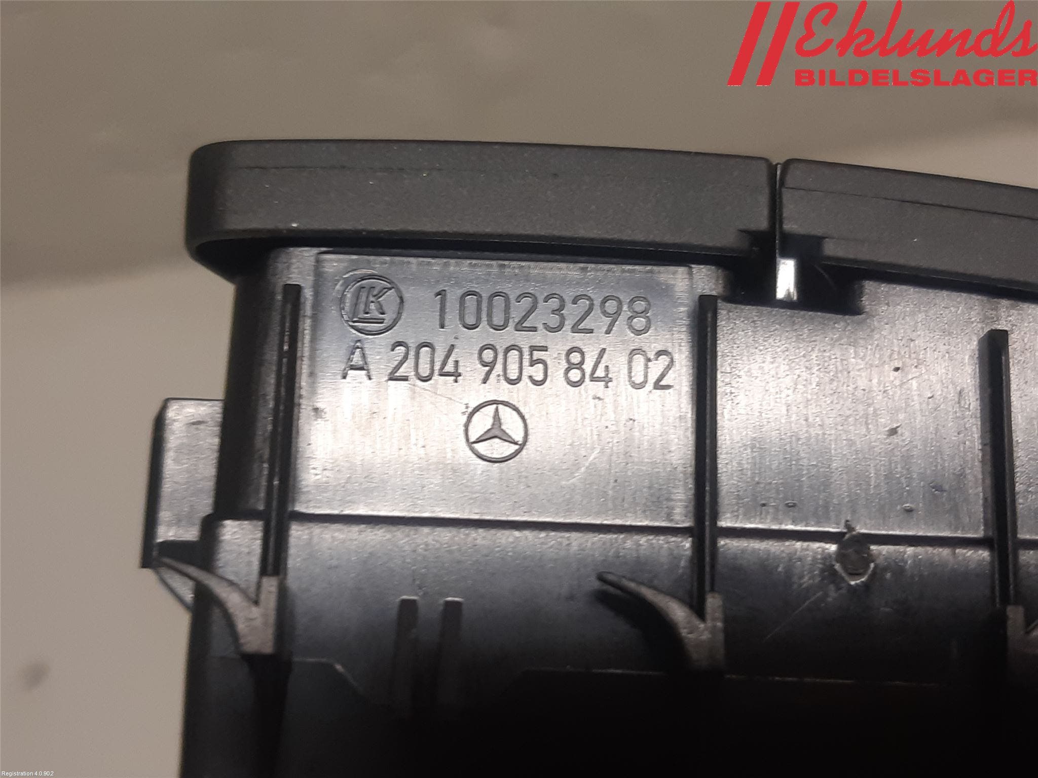 Mercedes-Benz MB CLA-KLASS (C117/X117) 13-19 Strömställare Centrallås