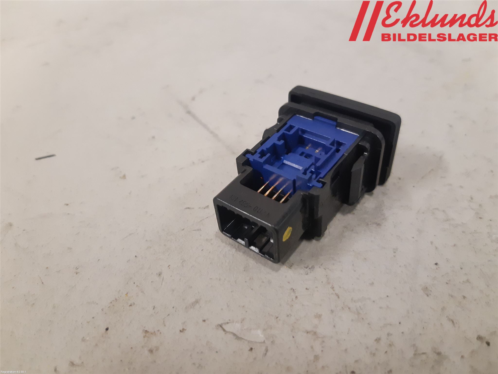 Toyota HILUX 16- Strömställare Diffspärr