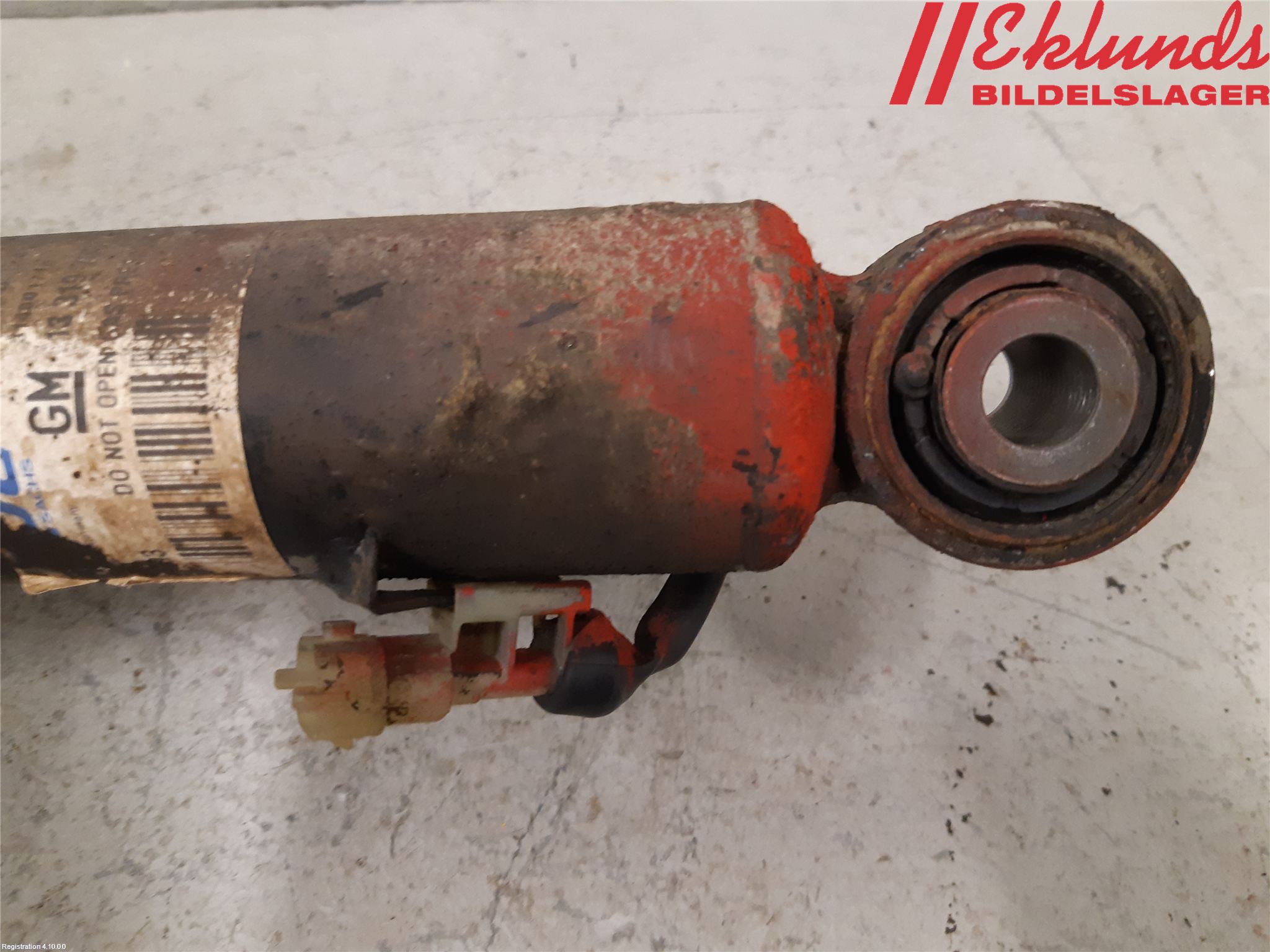 Opel INSIGNIA 09-16 Stötdämpare Bak