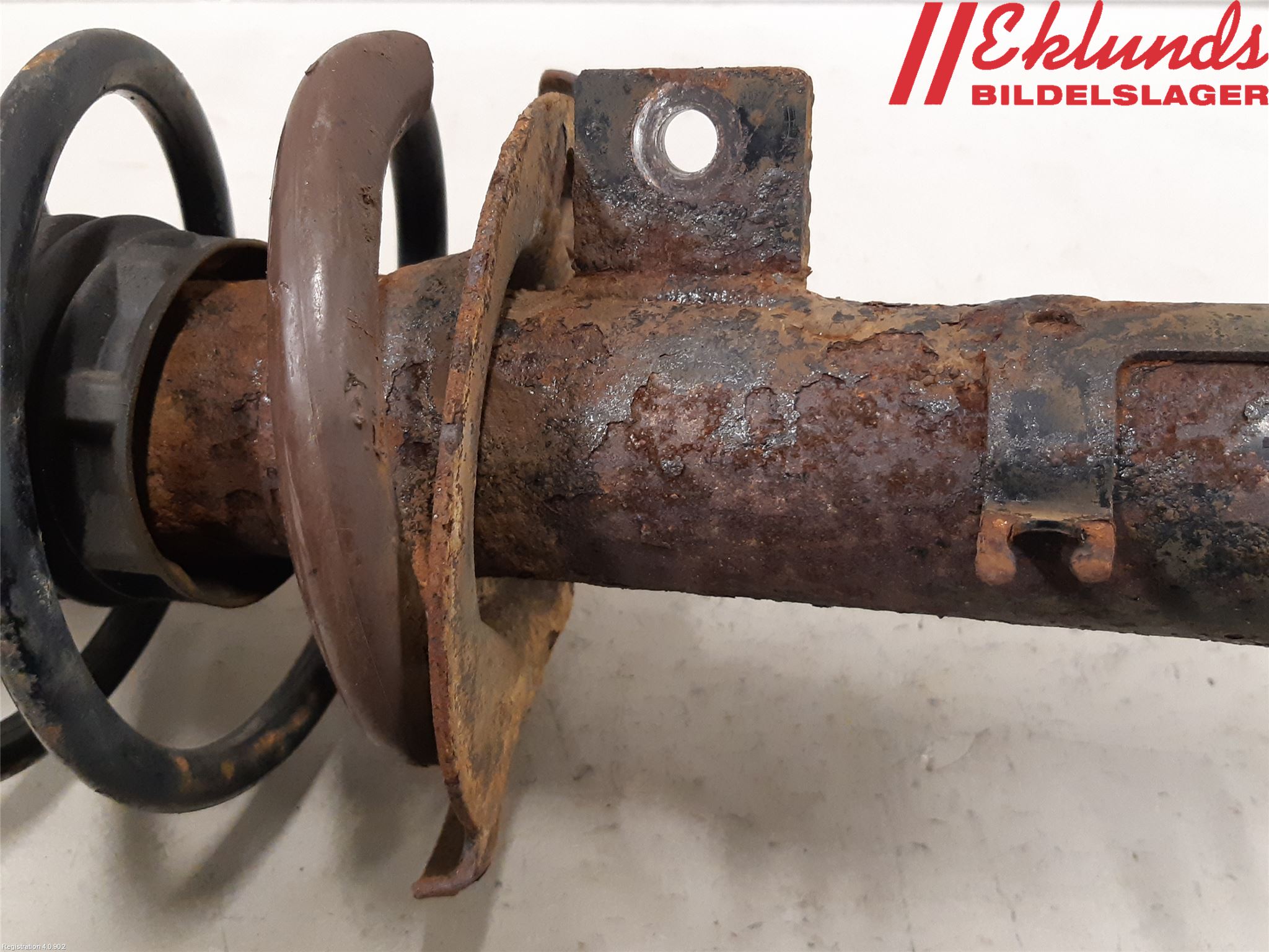 Citroen C3 10-17 Fjäderben Fram Vänster