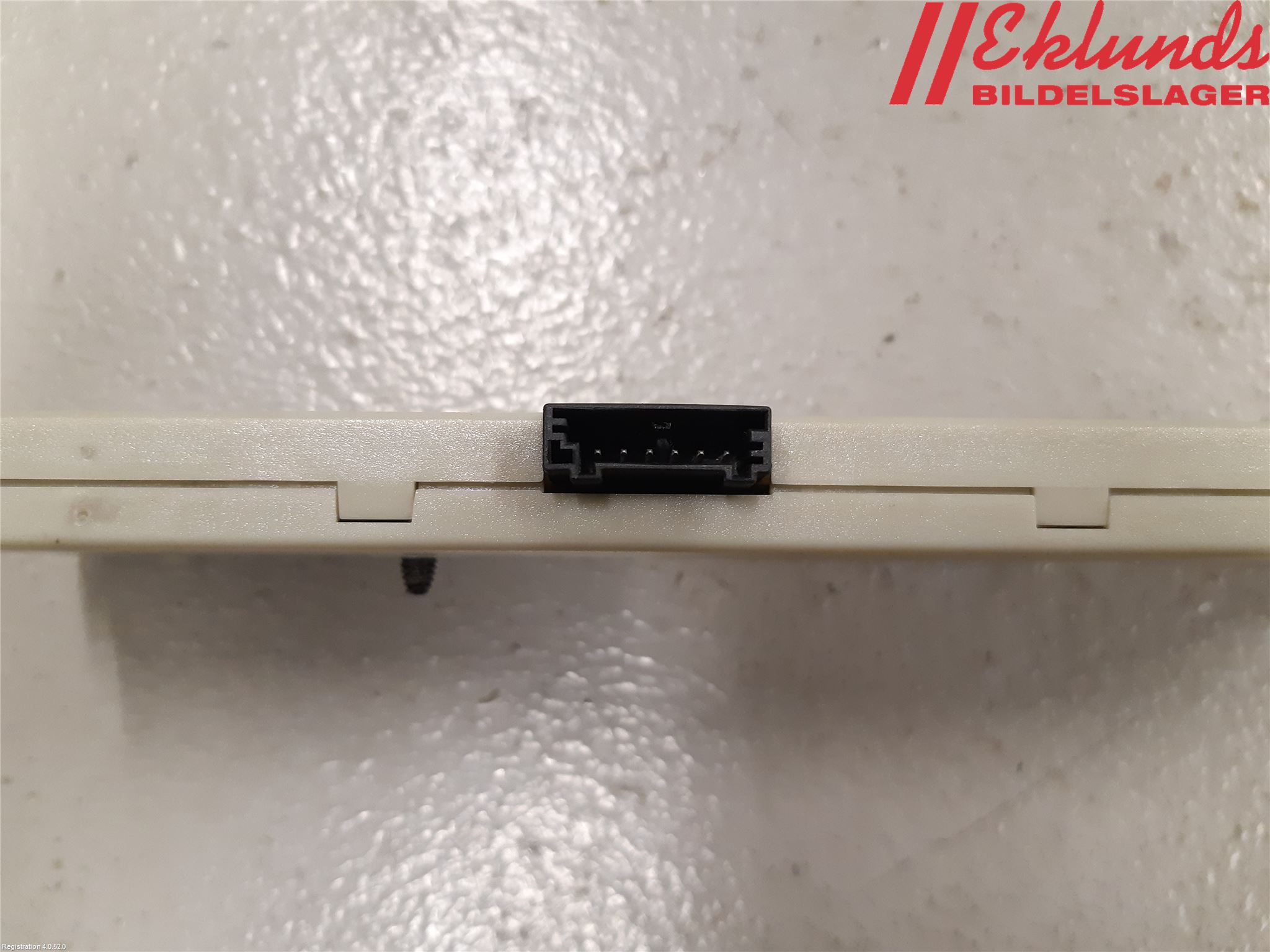 BMW 3 E90/91 SED/TOU 05-12 Antennförstärkare