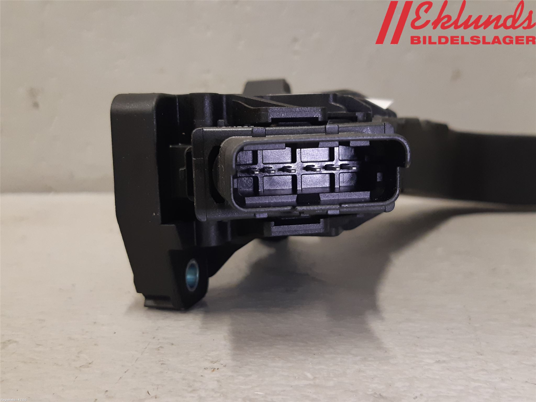 Peugeot 2008/E-2008 20- Gaspedal