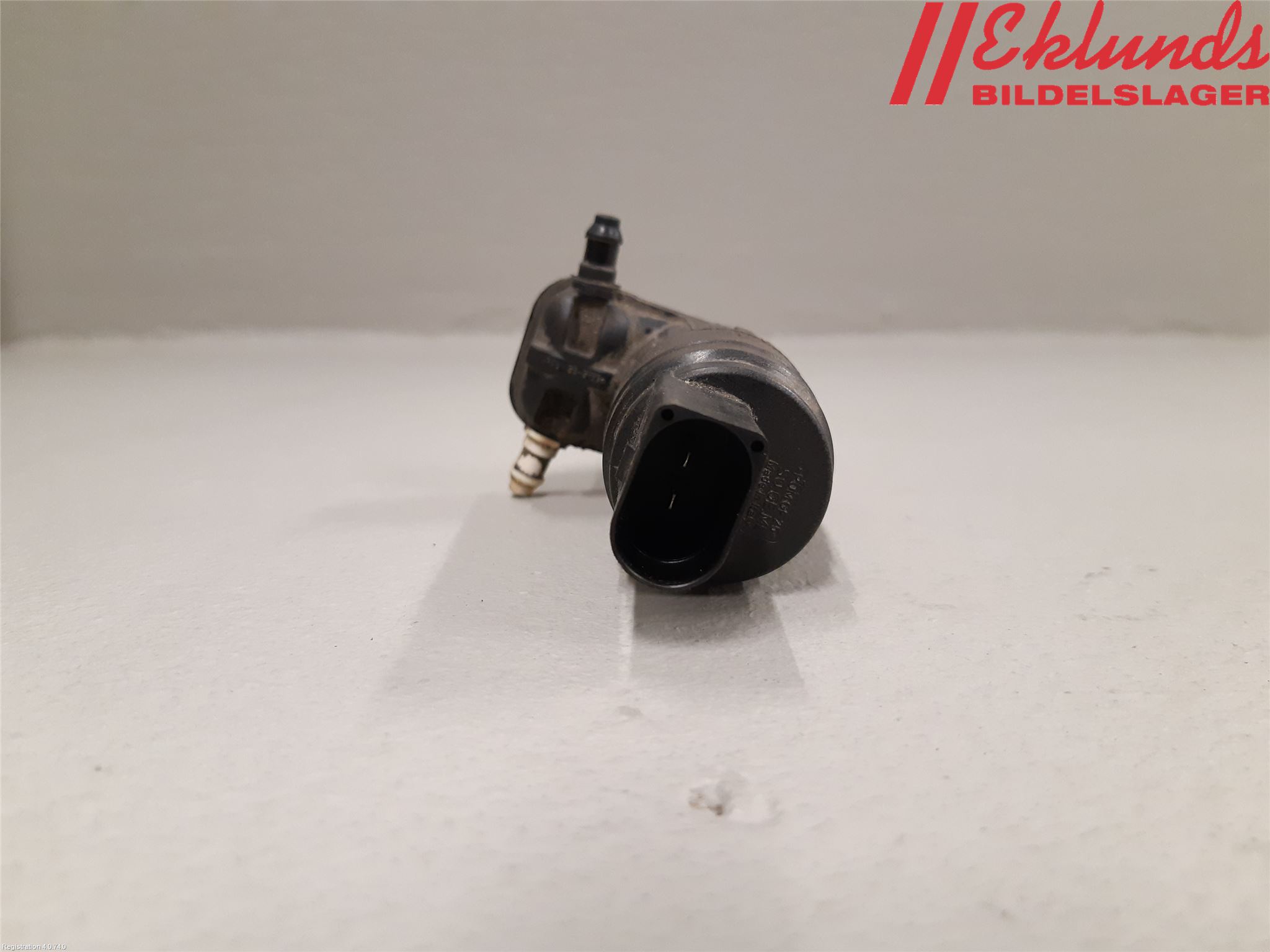 Volkswagen VW POLO 10-17 Spolarpump Vindruta