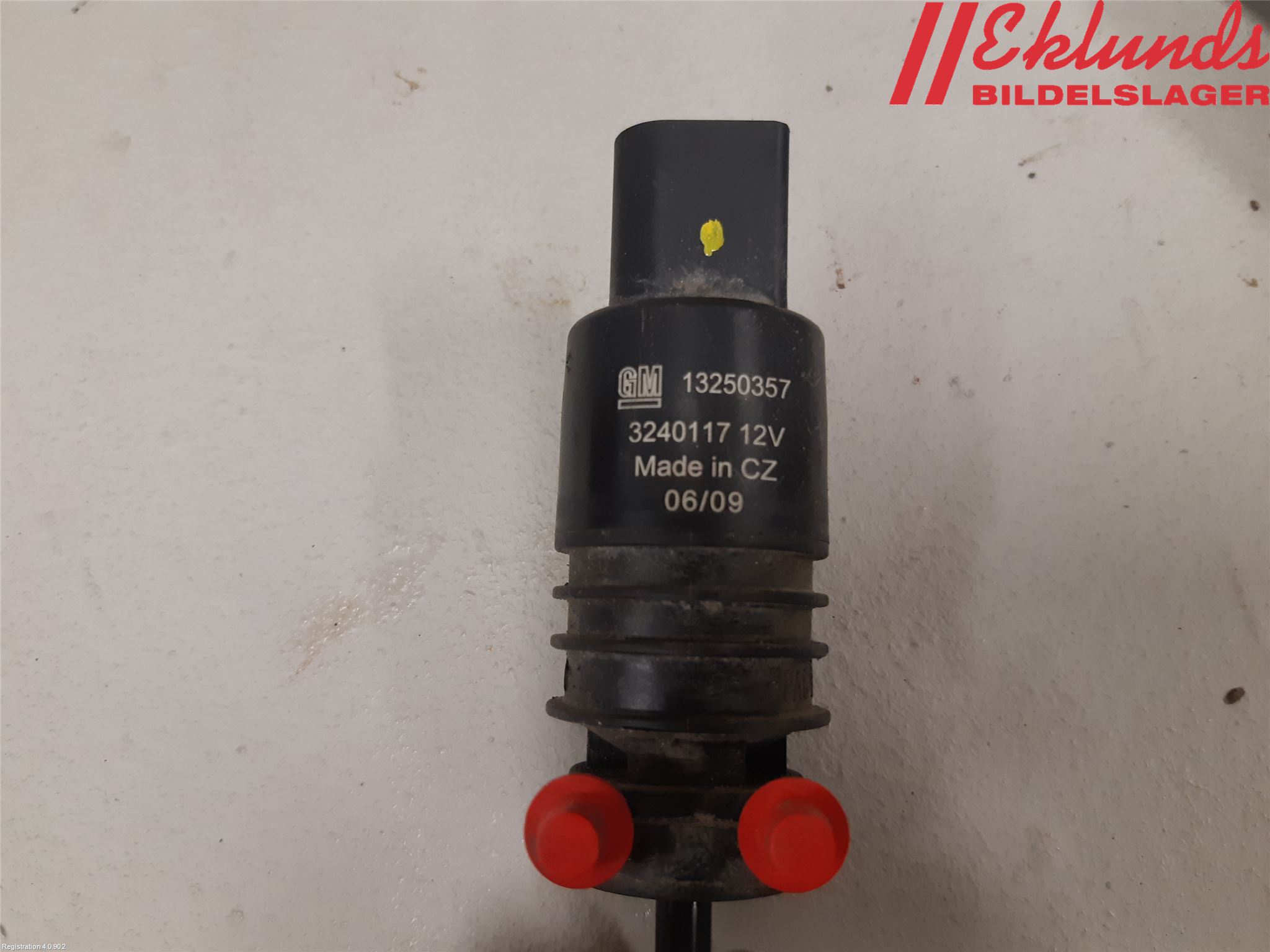 Opel INSIGNIA 09-16 Spolarpump Vindruta