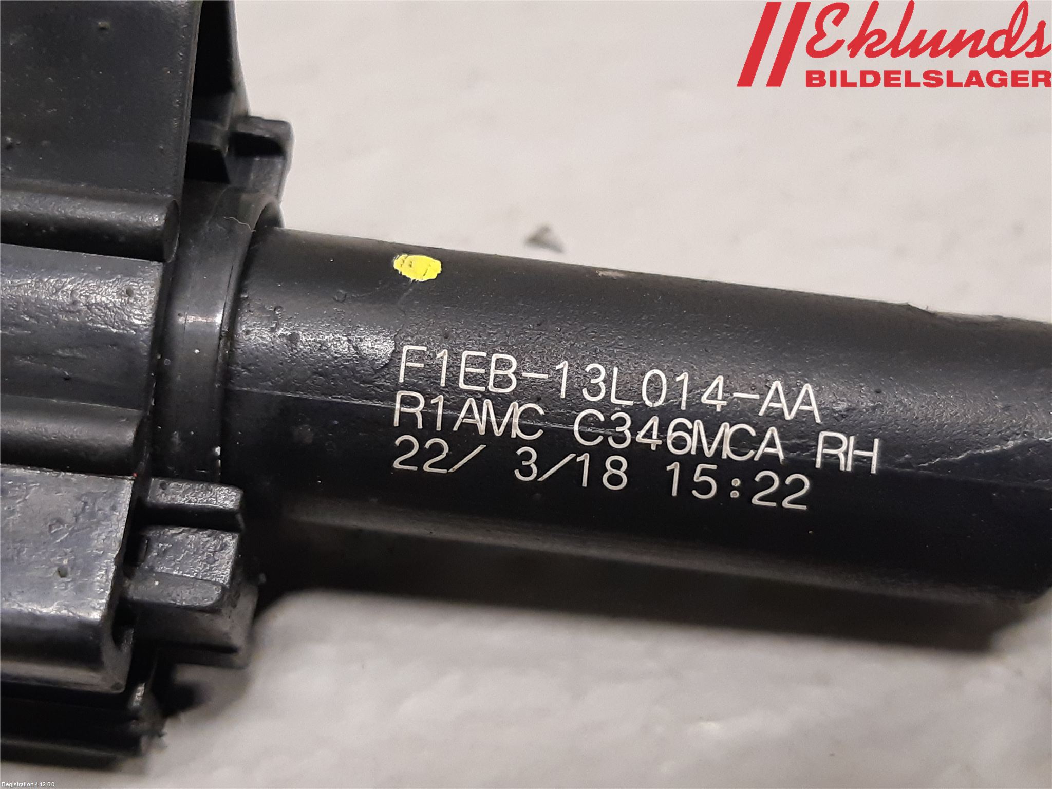 Ford FOCUS 15-18 Spolarmunstycke Strålkastare