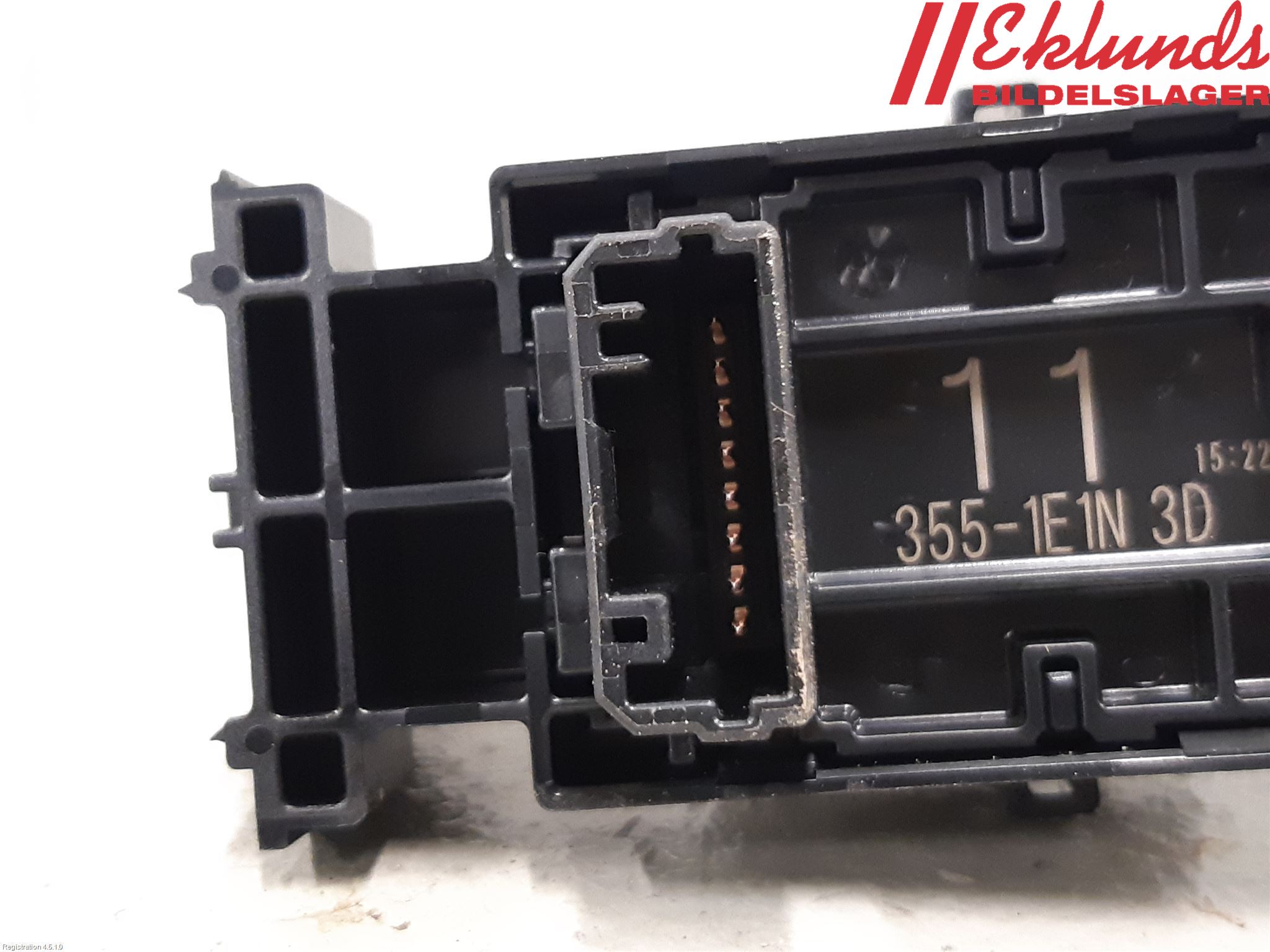 Toyota COROLLA 19- Strömställare Elhiss