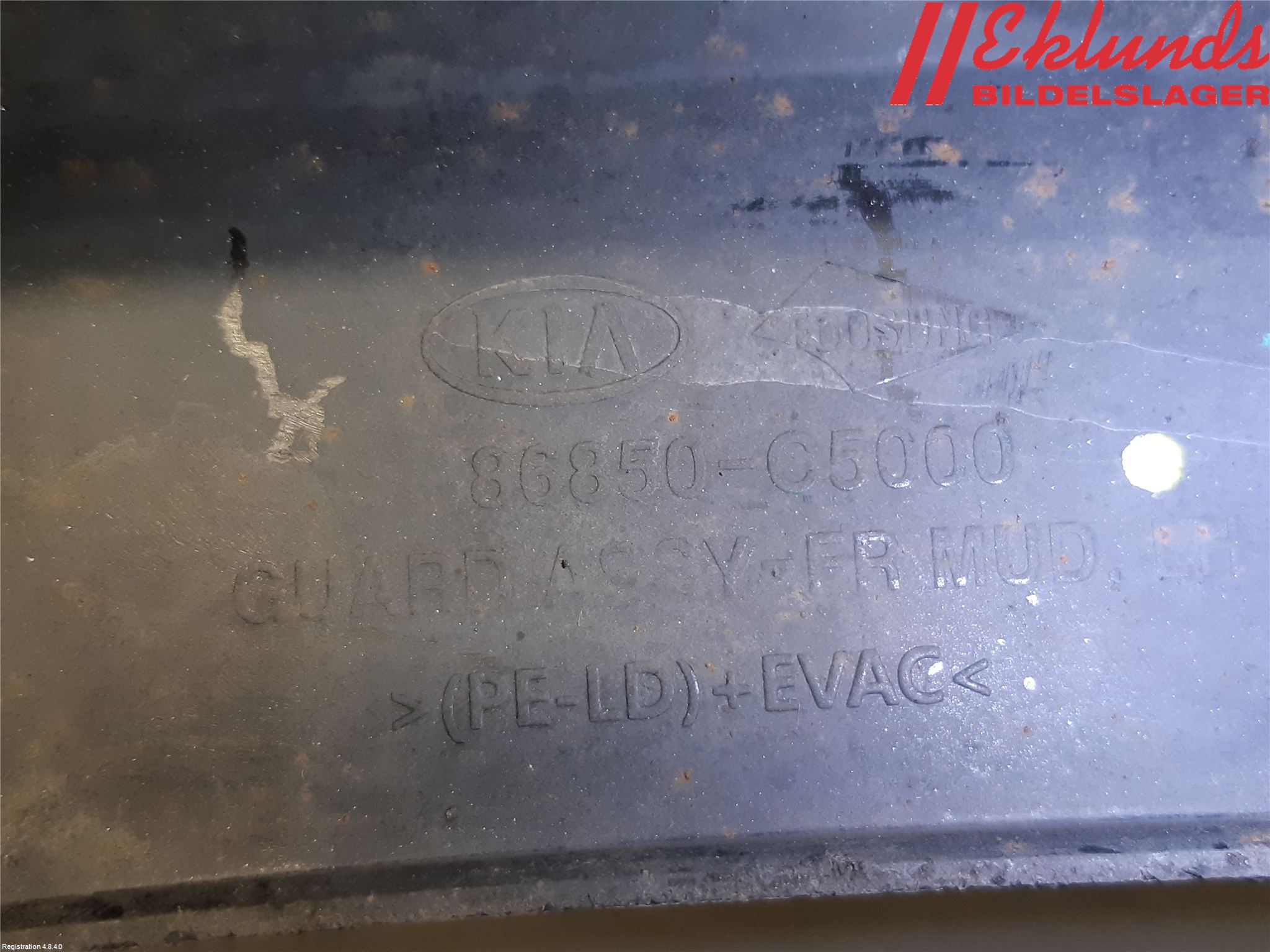 Kia SORENTO 15-20 Stänkskydd