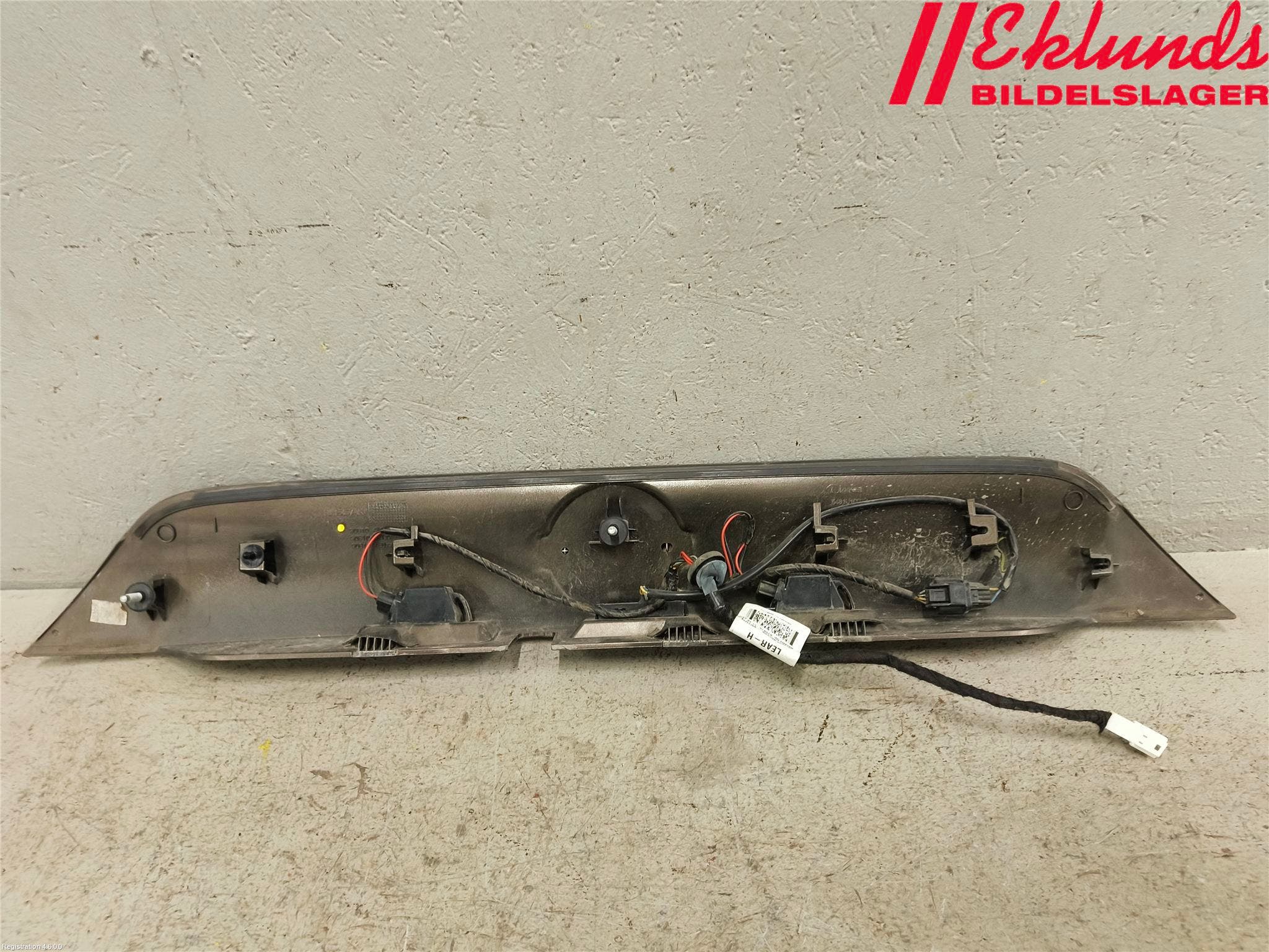 Nissan QASHQAI 14-17 Skylt Belysning