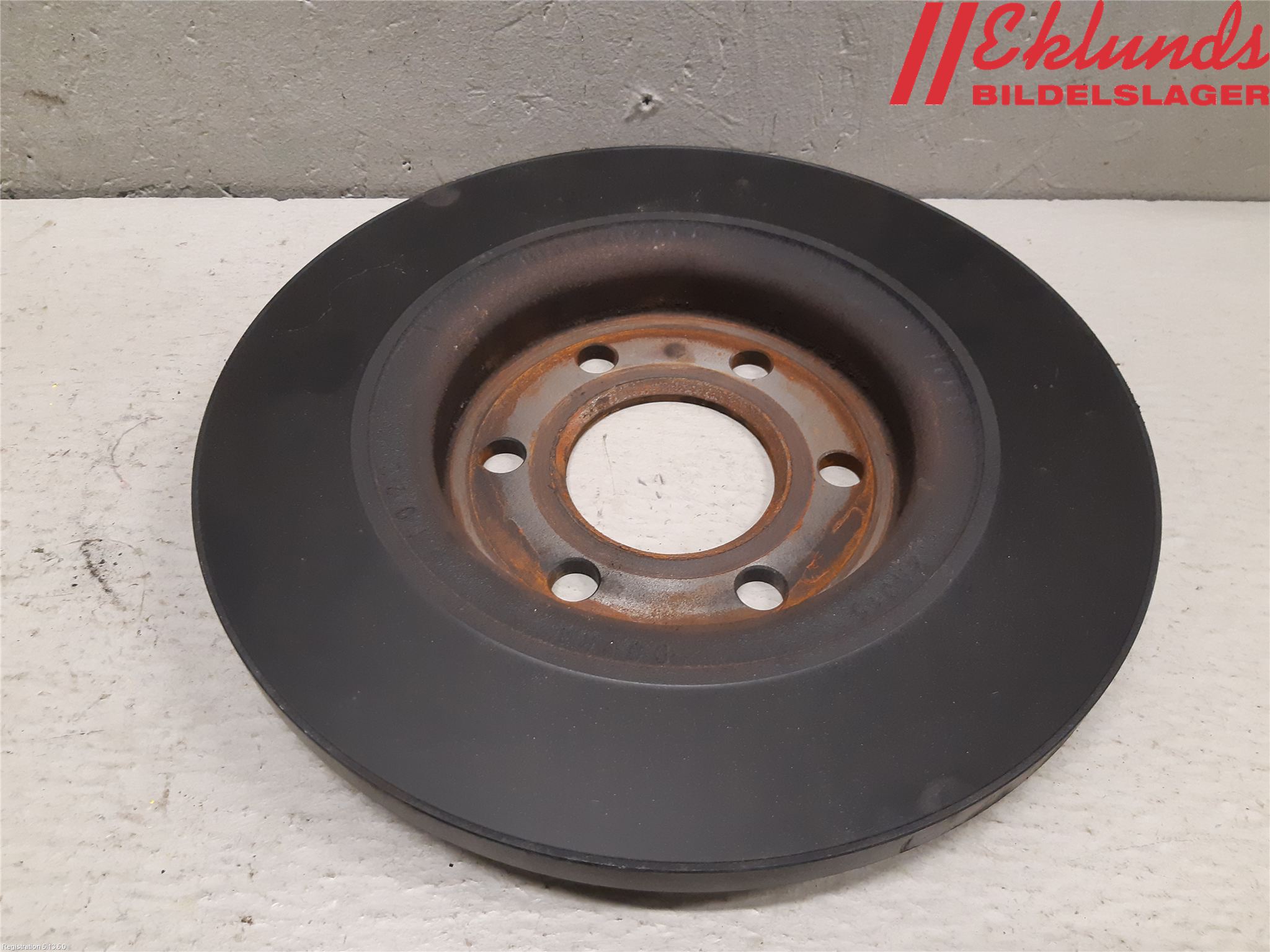 Volkswagen VW TRANSP/CARAVELLE/CALIFORNIA T8 25- Bromsskiva Bak