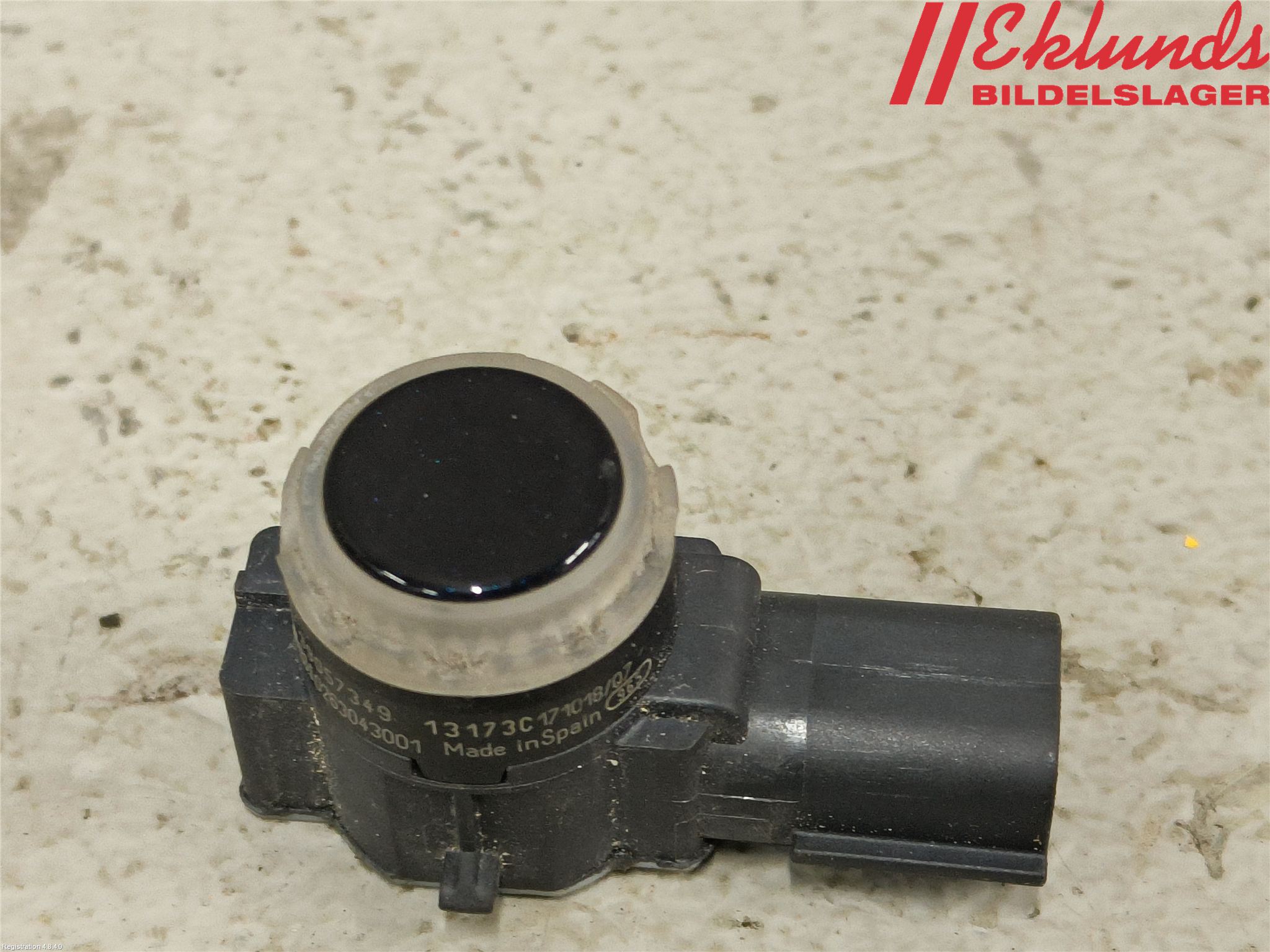 Opel INSIGNIA 17- Parkeringshjälp Frontsensor