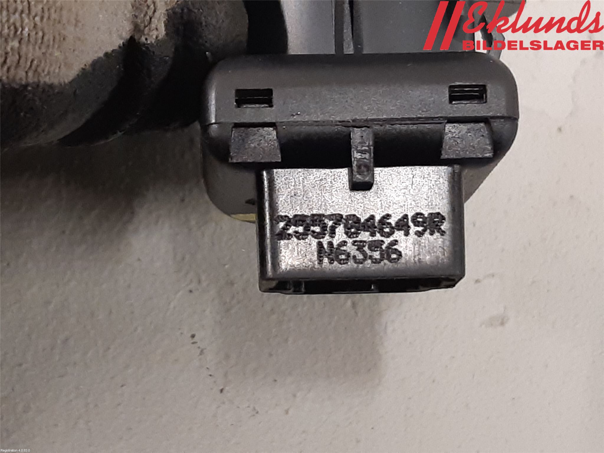 Fiat TALENTO 16- Strömställare Spegel