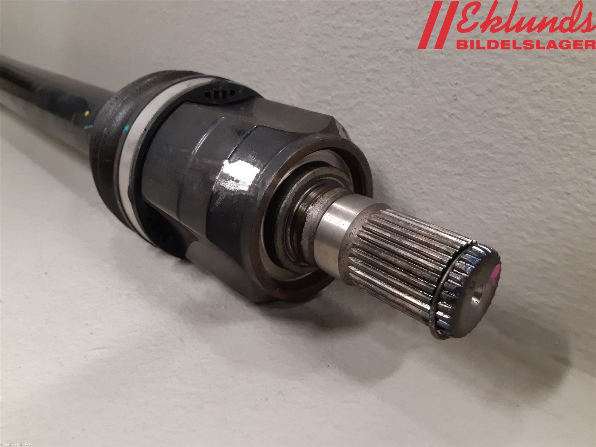 Kia OPTIMA 16-20 Drivaxel Fram Höger