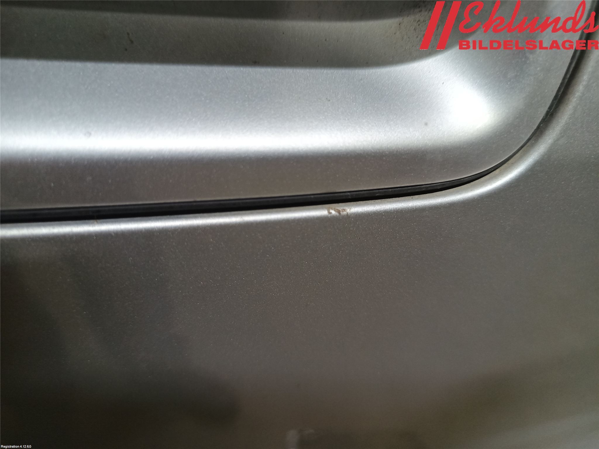 Volvo S60 05-10 Dörr Fram Höger