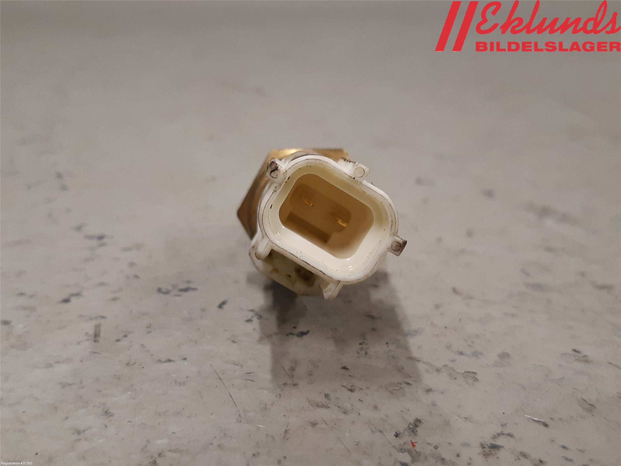 Toyota COROLLA 19- Givare Temp Vatten