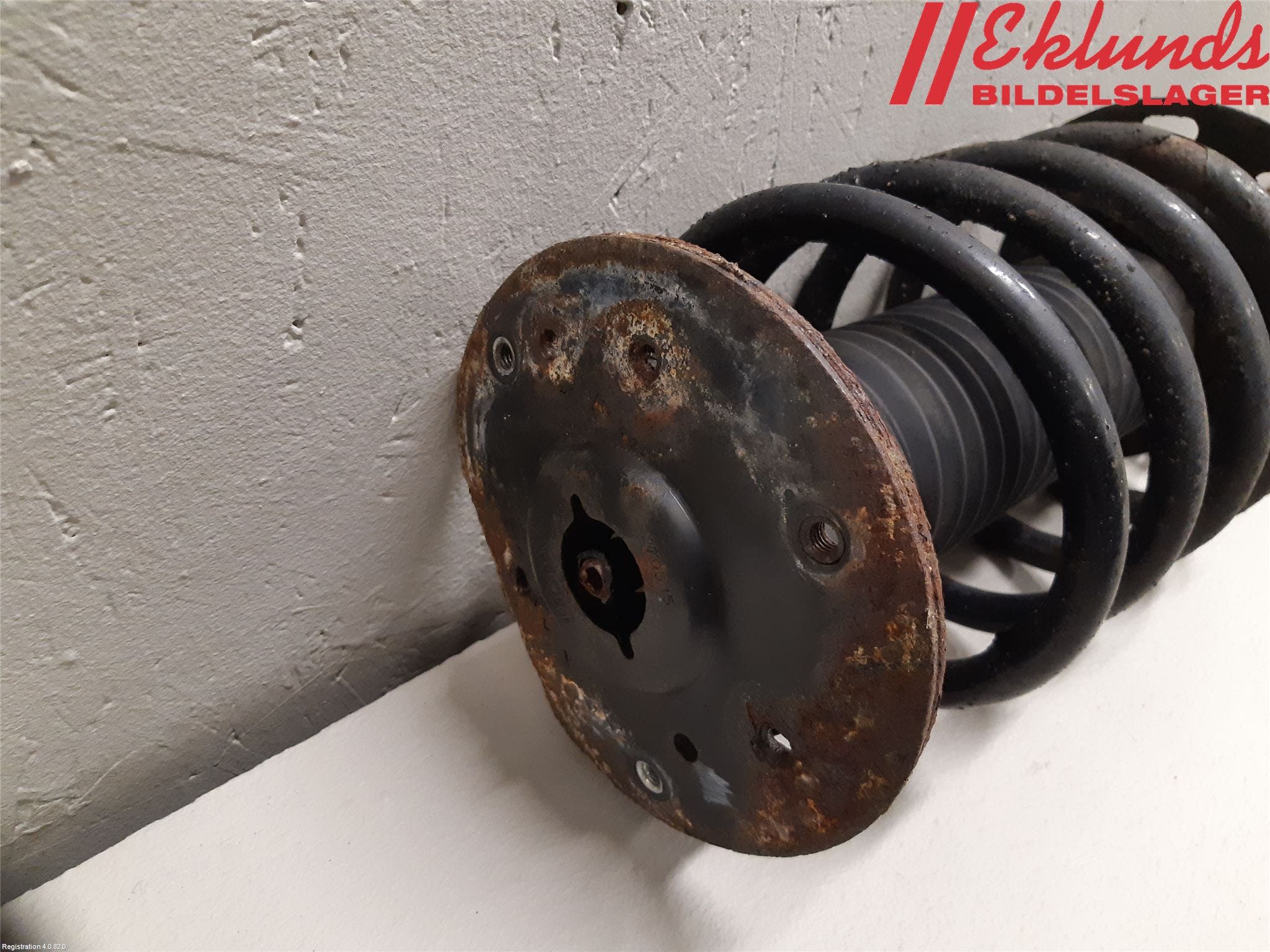 Ford MONDEO 15-22 Fjäderben Fram Höger