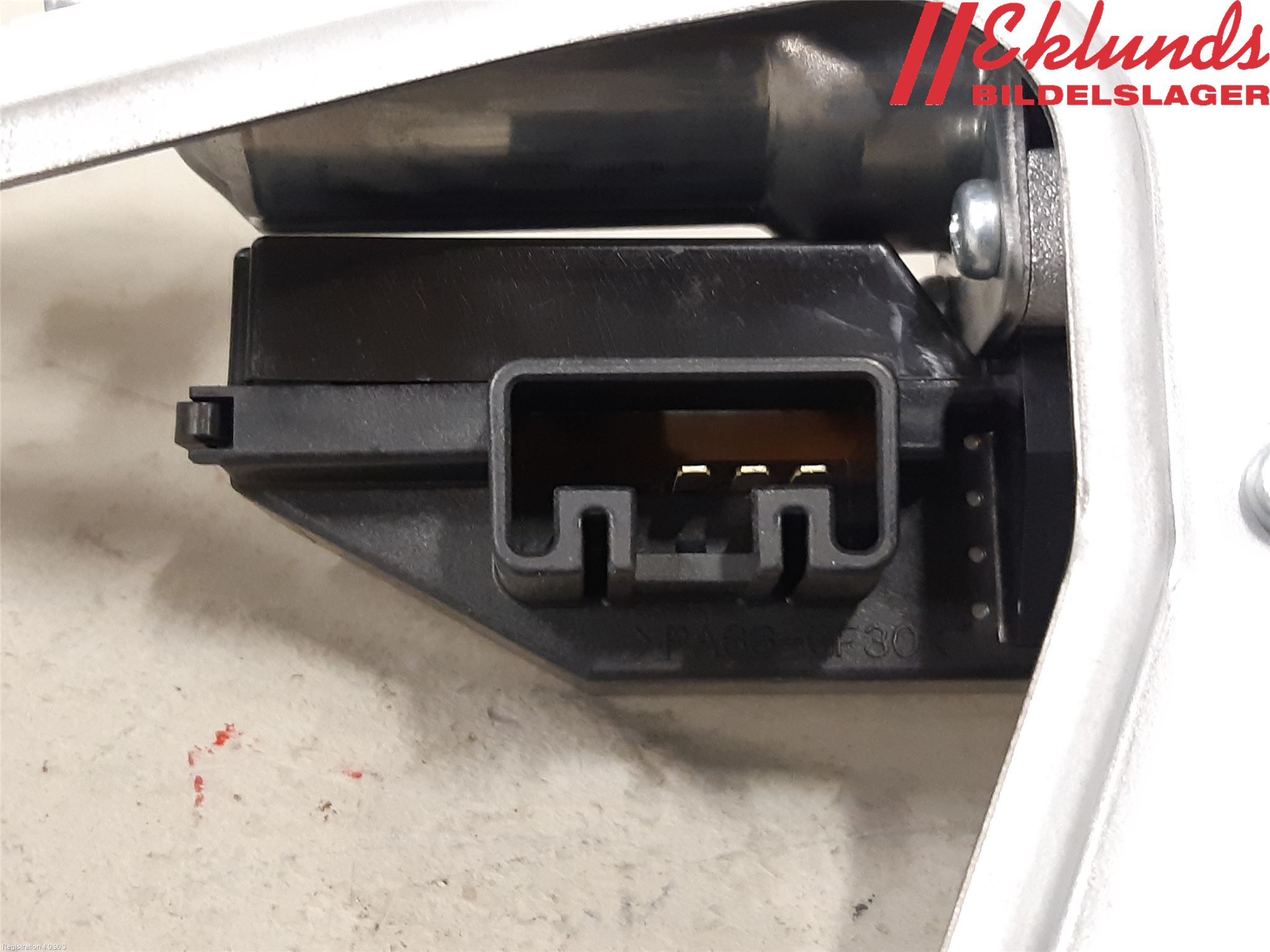 Toyota YARIS XP21 20- Torkarmotor Baklucka