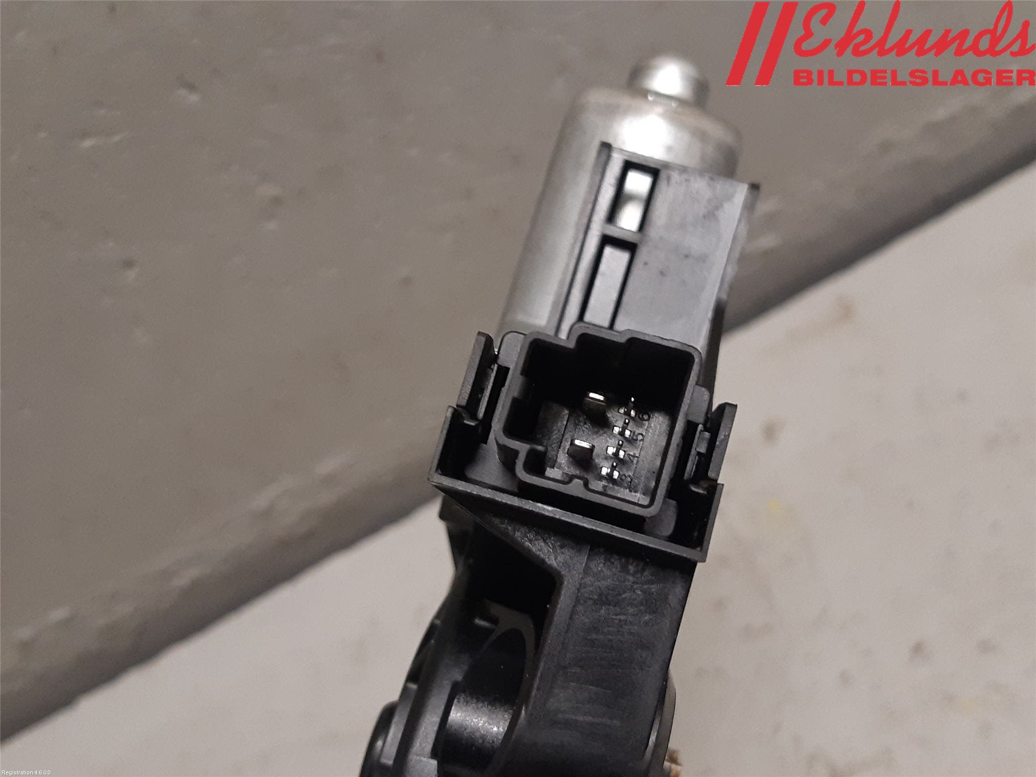 Volvo V70 08-13 Fönsterhissmotor