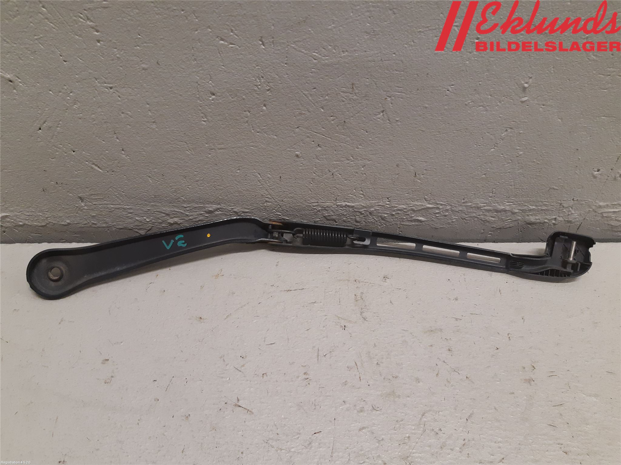BMW 3 E90/91 SED/TOU 05-12 Torkararm Armar Vindruta
