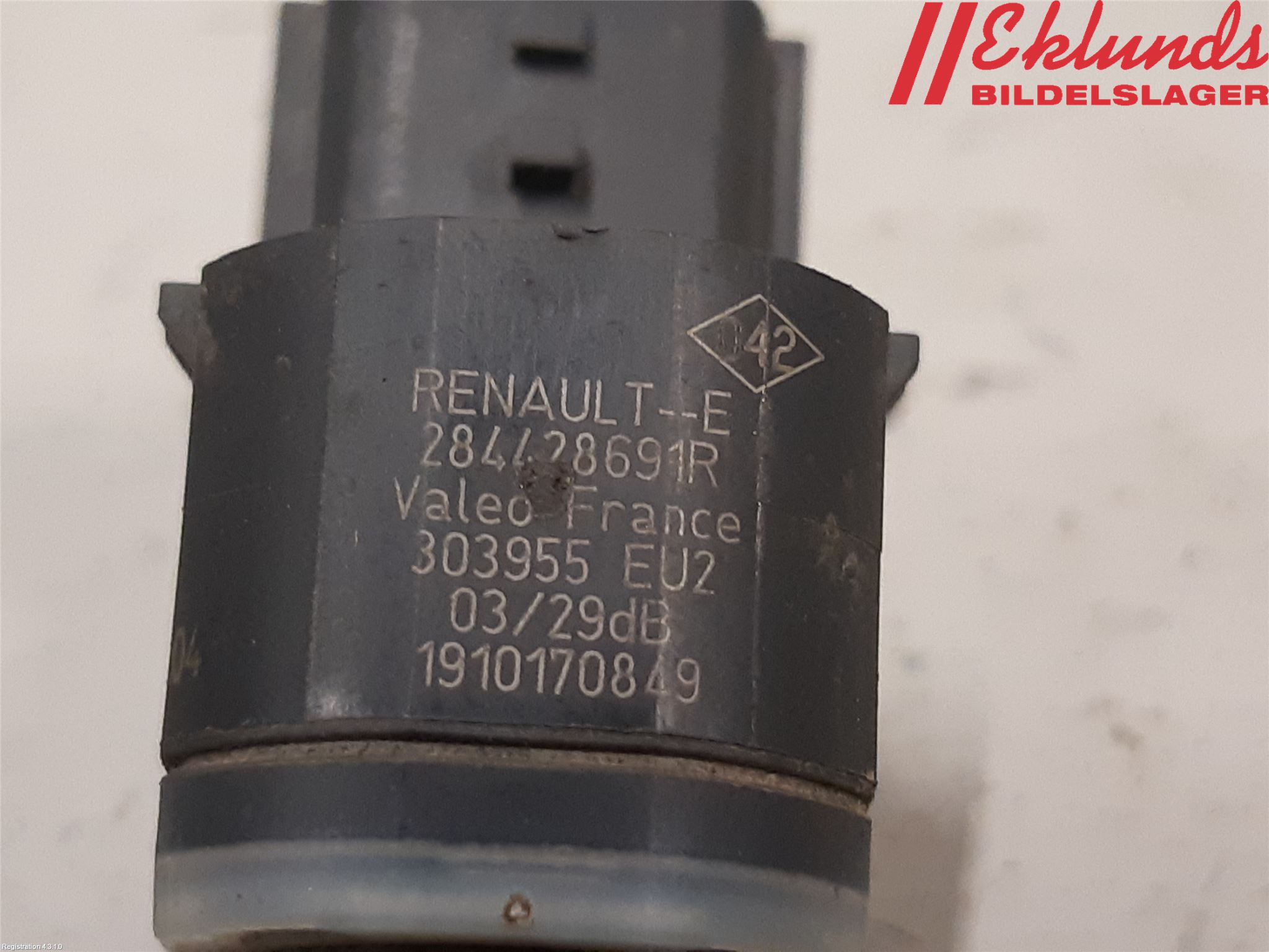 Opel VIVARO 15-19 Parkeringshjälp Backsensor