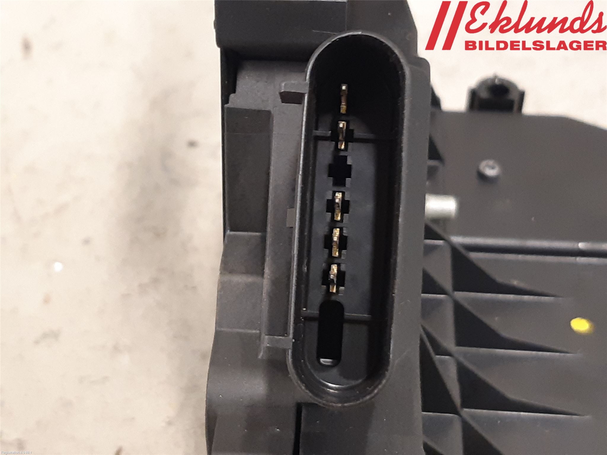 Ford FOCUS 15-18 Låskista-Dörrlås