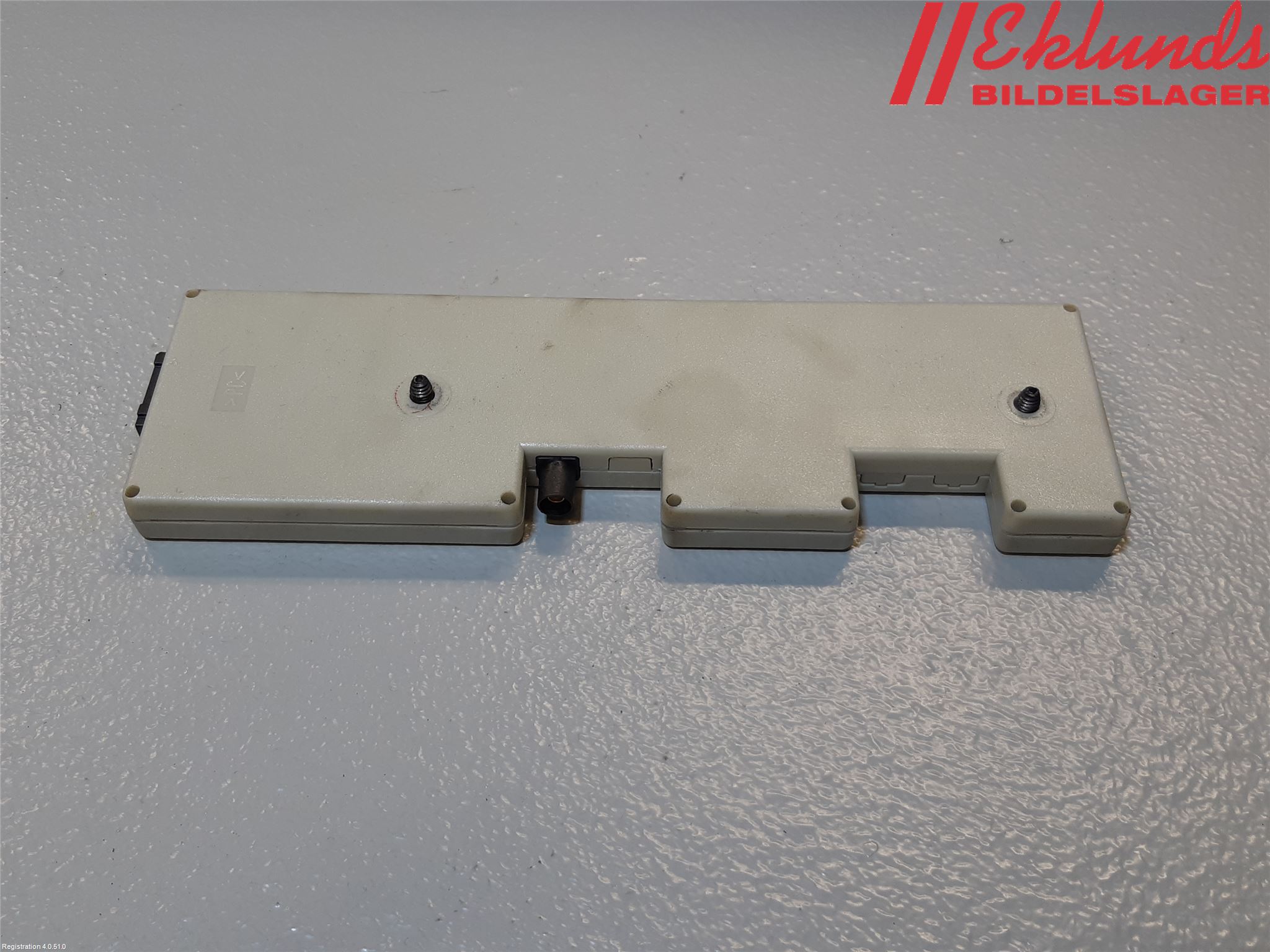 BMW 3 E90/91 SED/TOU 05-12 Antennförstärkare