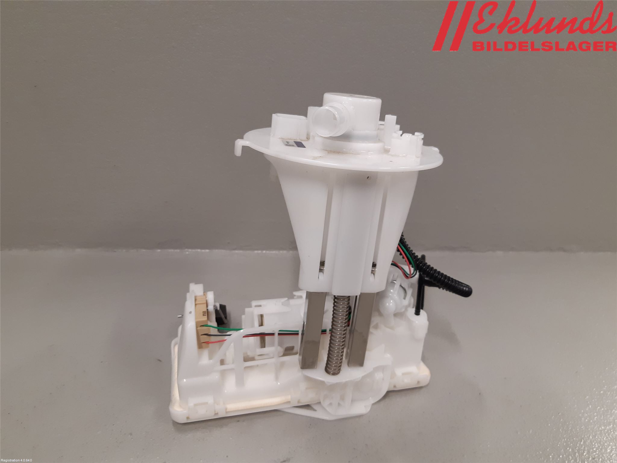 Toyota RAV4 19- Bränslepump El