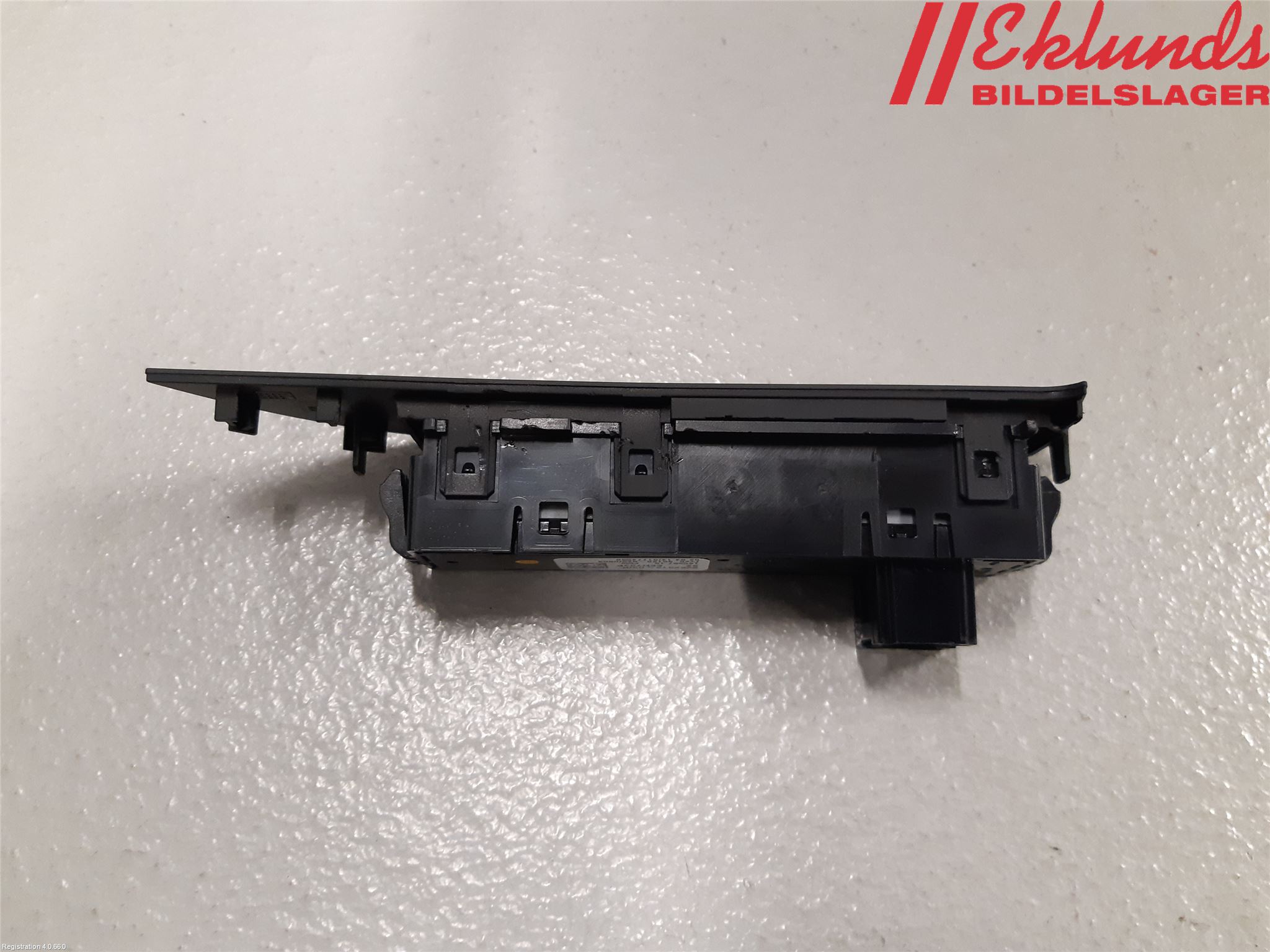 BMW 4 F32/F33/F82/F83 13-20 Strömställare Växellåda