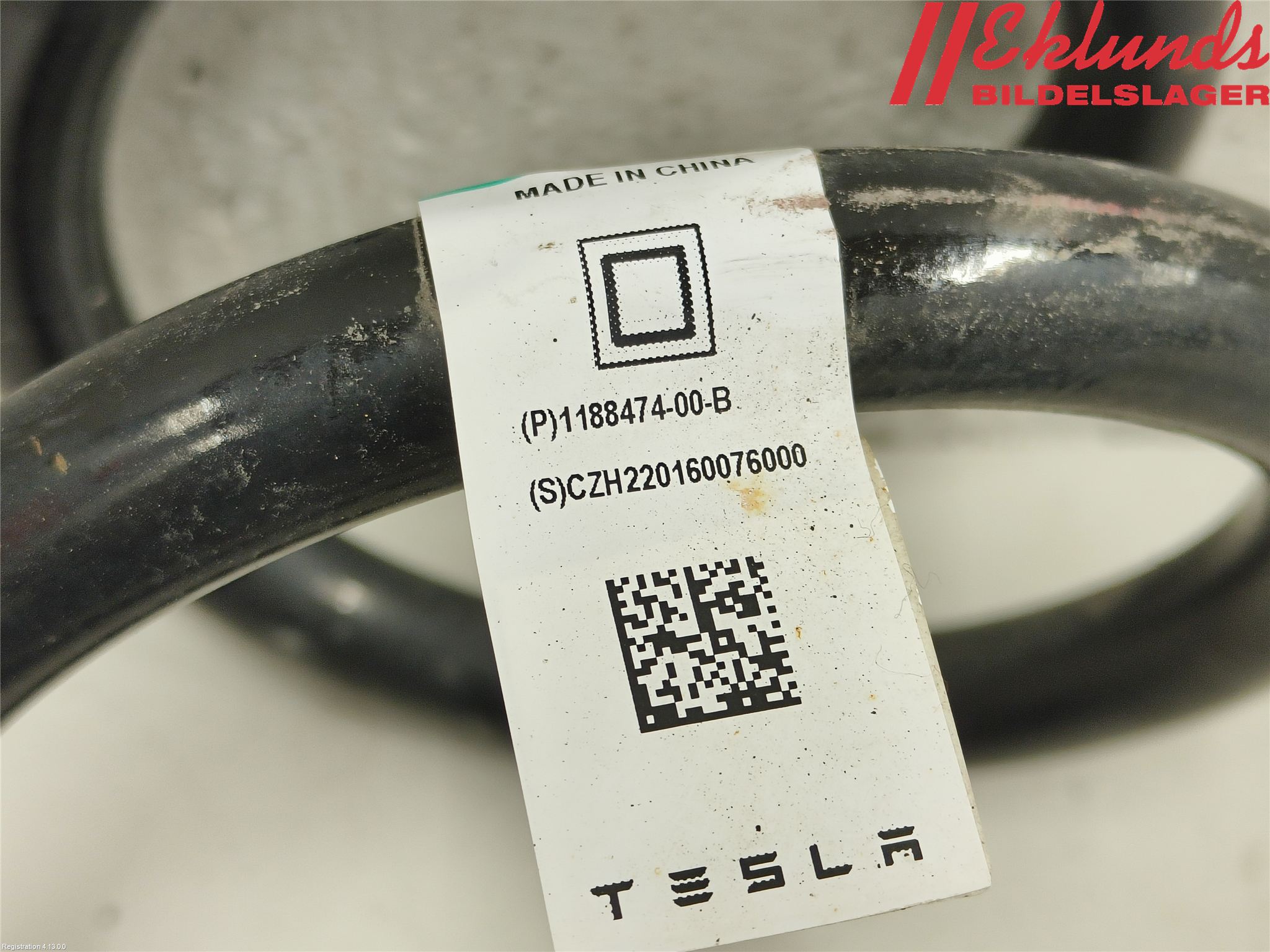 Tesla MODEL Y 21- Fjäder Bak