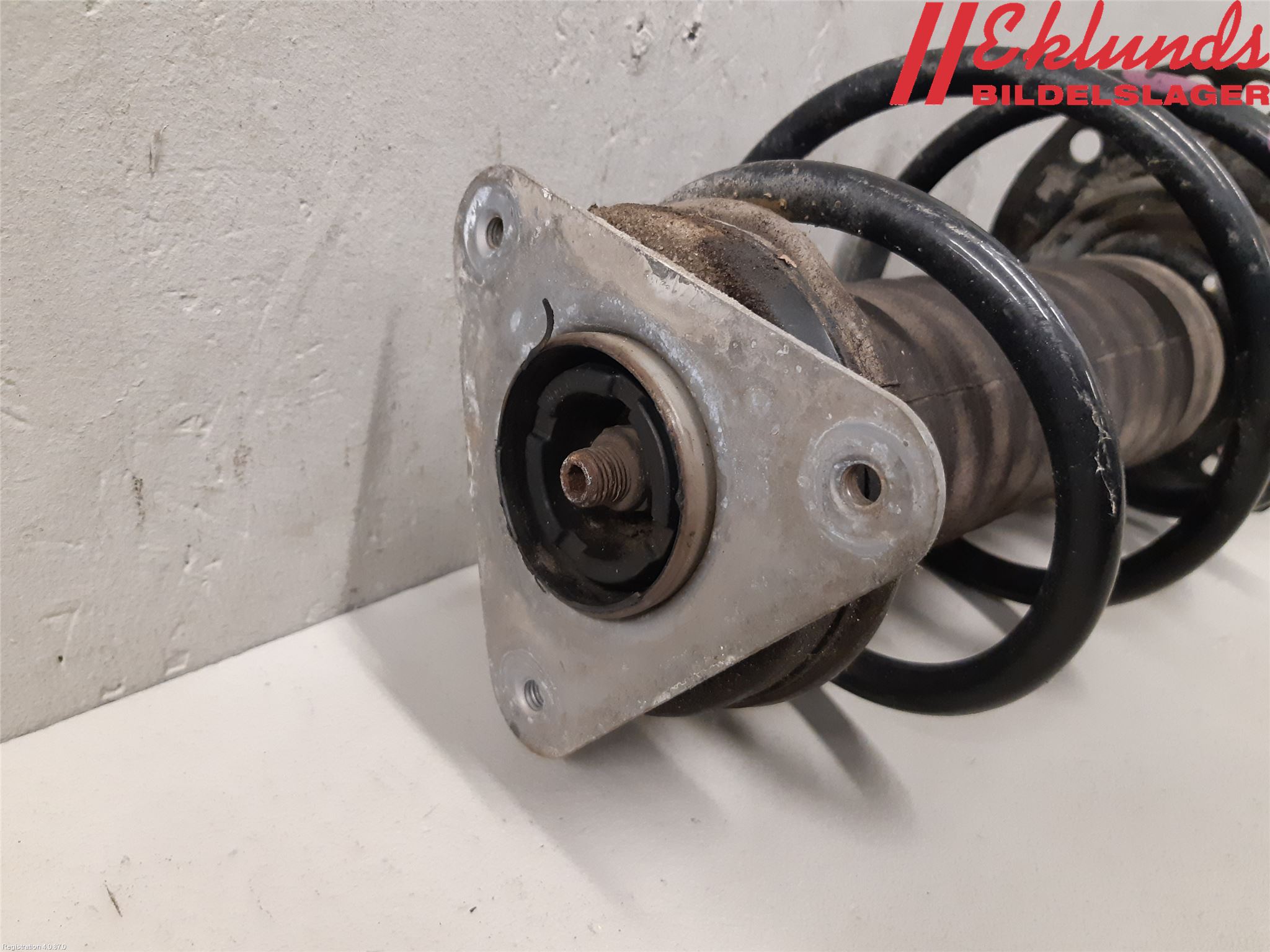 Renault CAPTUR 13-19 Fjäderben Fram Höger