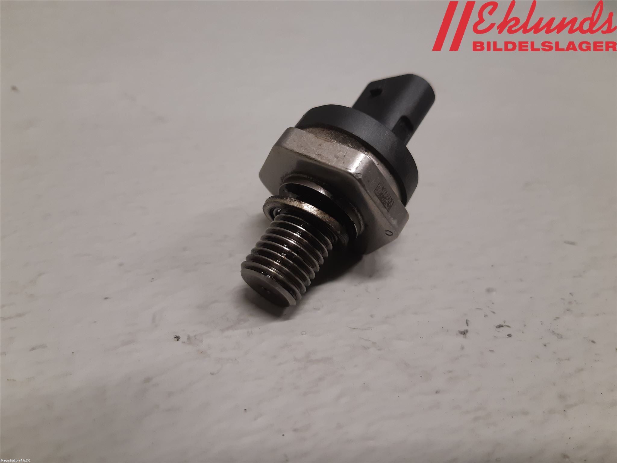 BMW 5 F10/F11/F18 09-17 Givare Oljetryck