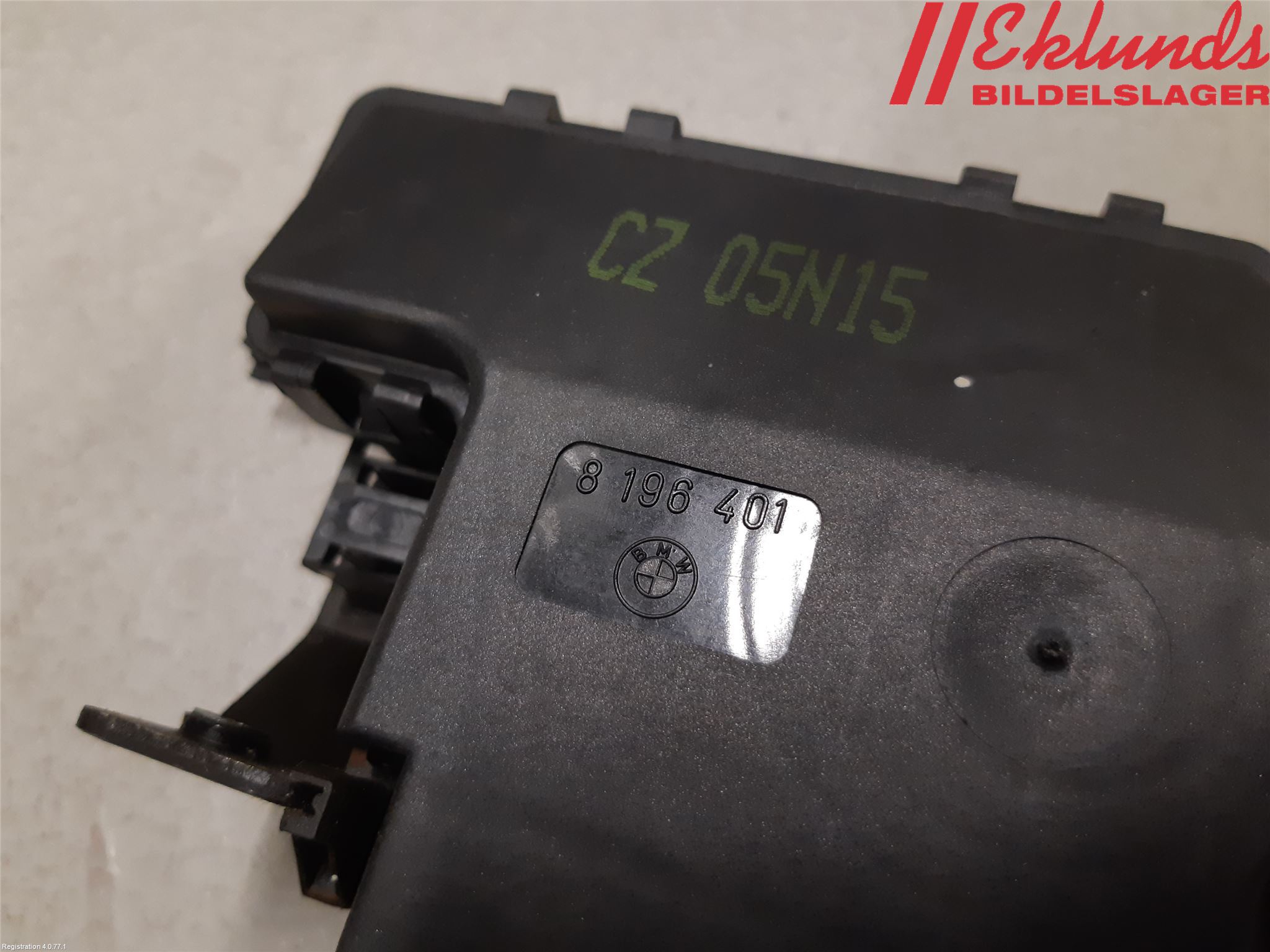 BMW 1 E87/81 5D/3D 03-11 Låskista Baklucka