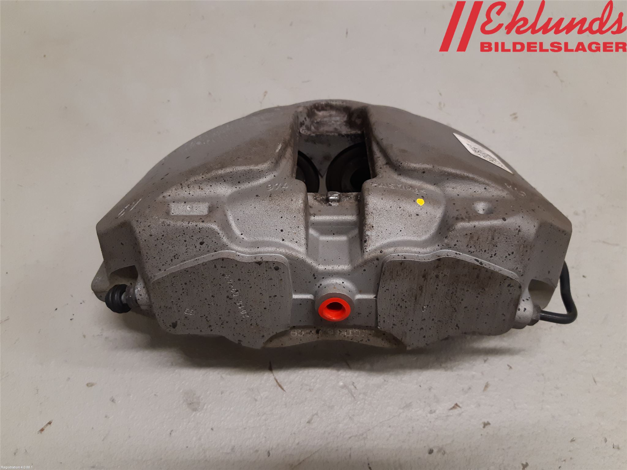 Audi A4/S4 B9 16-19 Bromsok Fram Höger