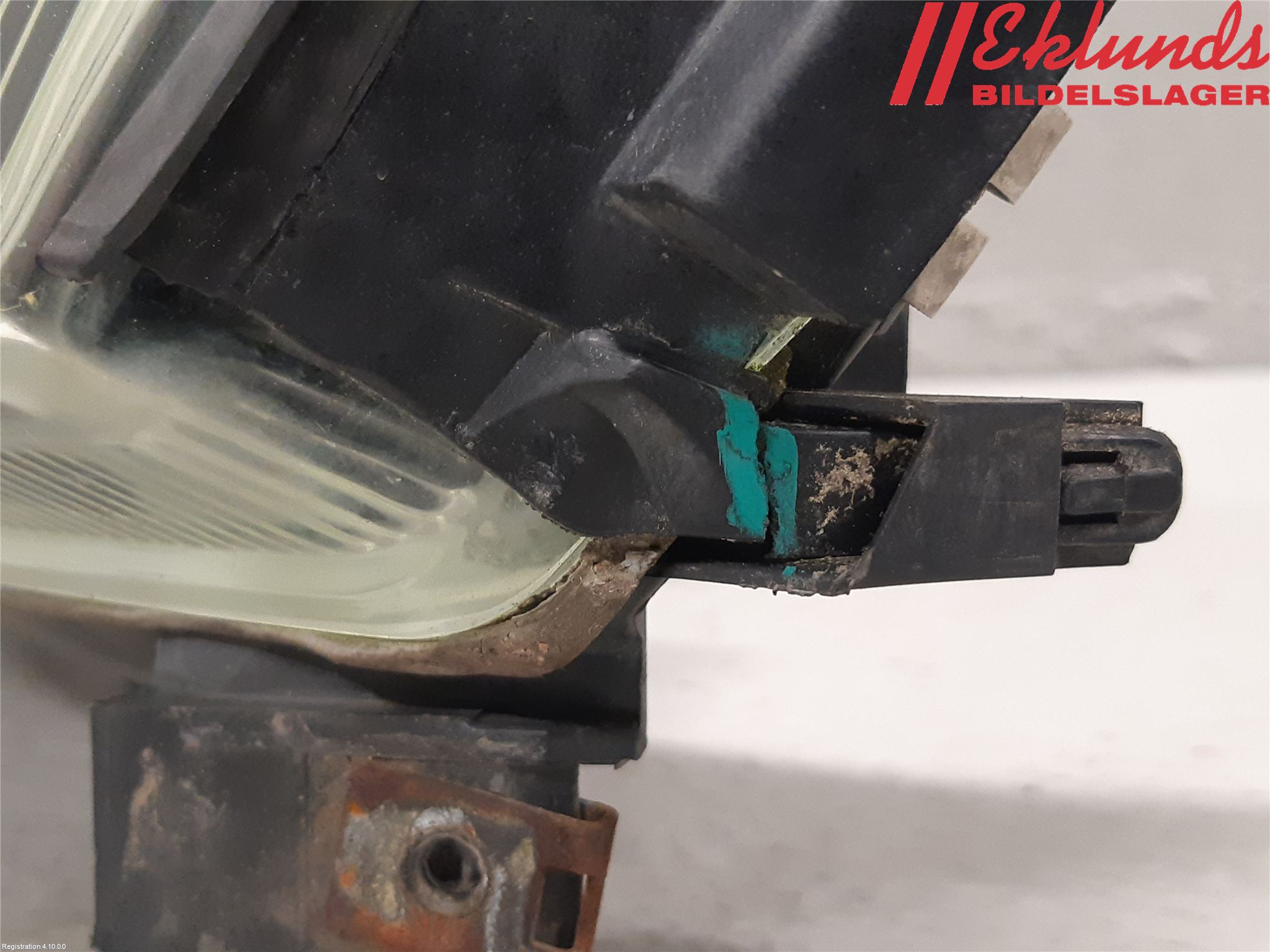 Volvo V70 00-04 Strålkastare Vänster