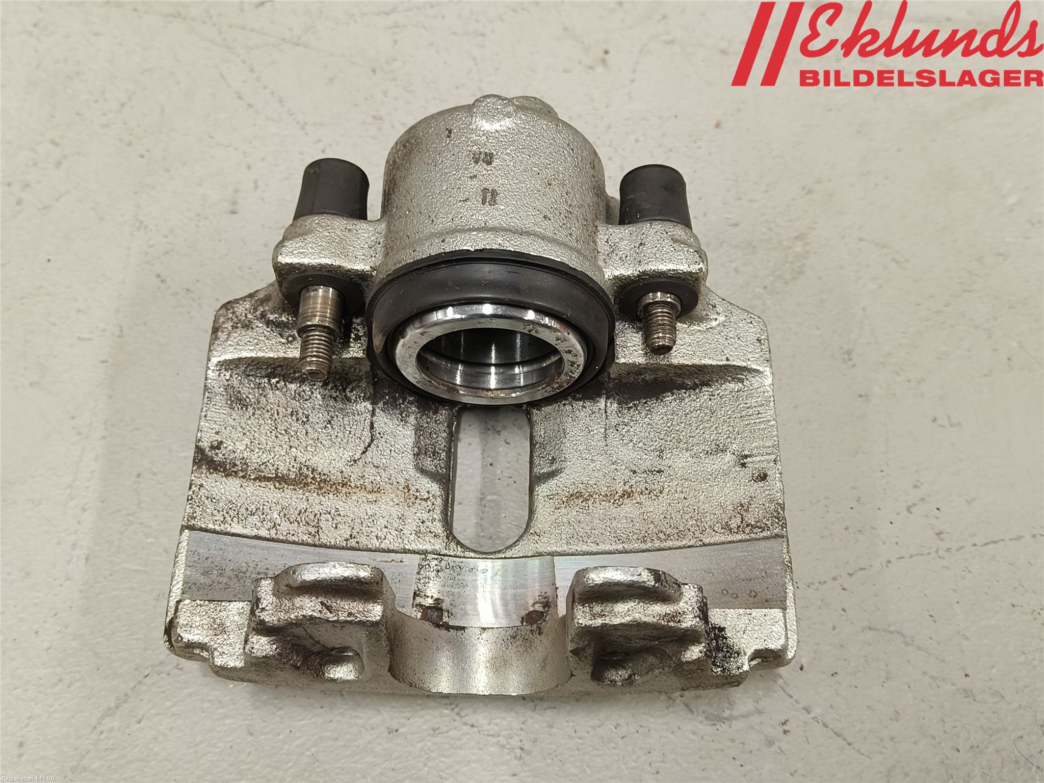 Skoda SUPERB 09-15 Bromsok Fram Höger