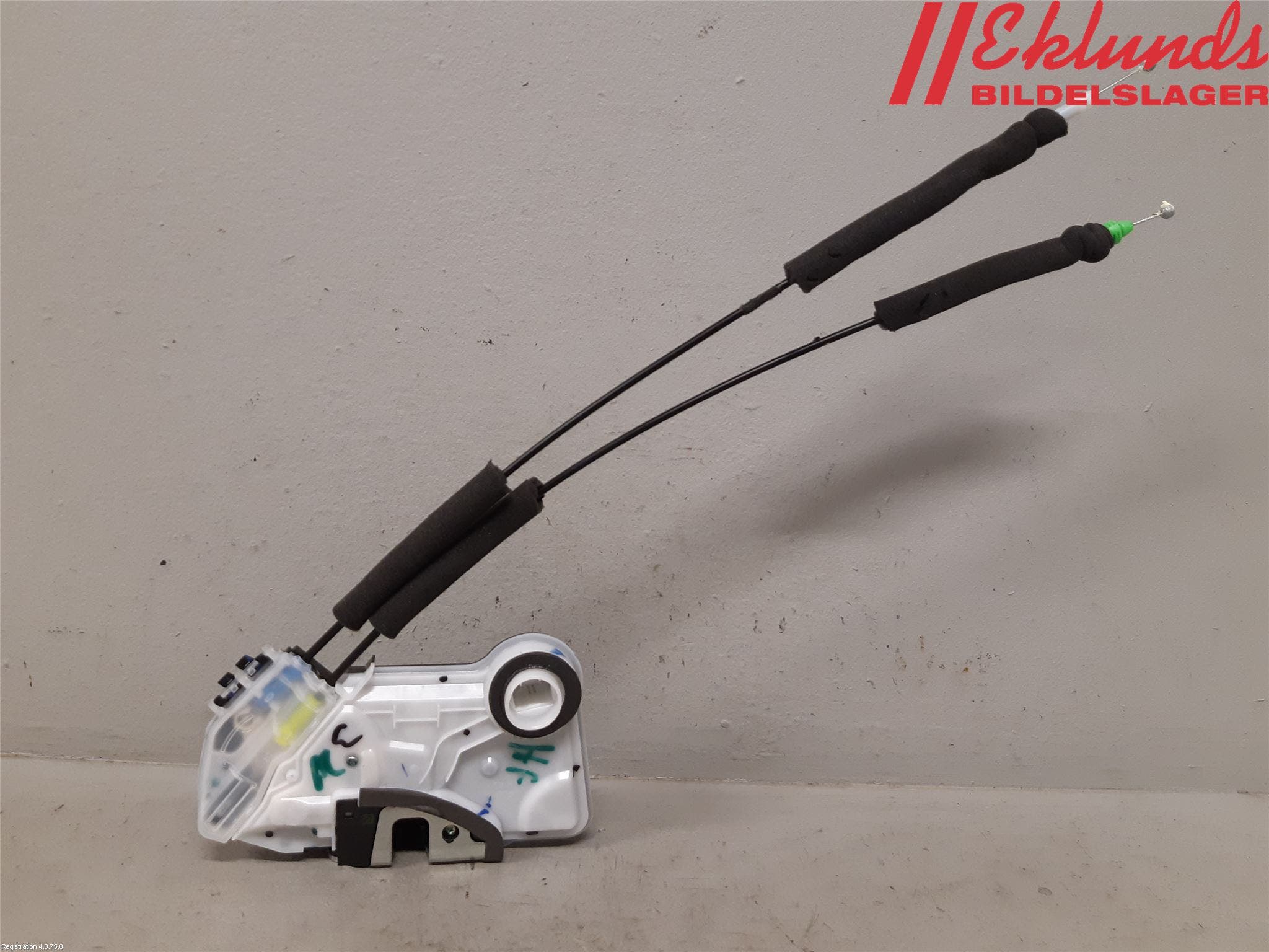 Toyota C-HR 16-23 Låskista-Dörrlås