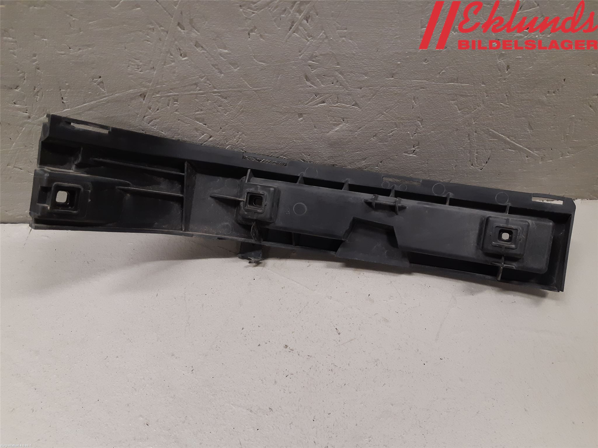 Volvo S80 07-13 Stötfångarfäste Bak Hö