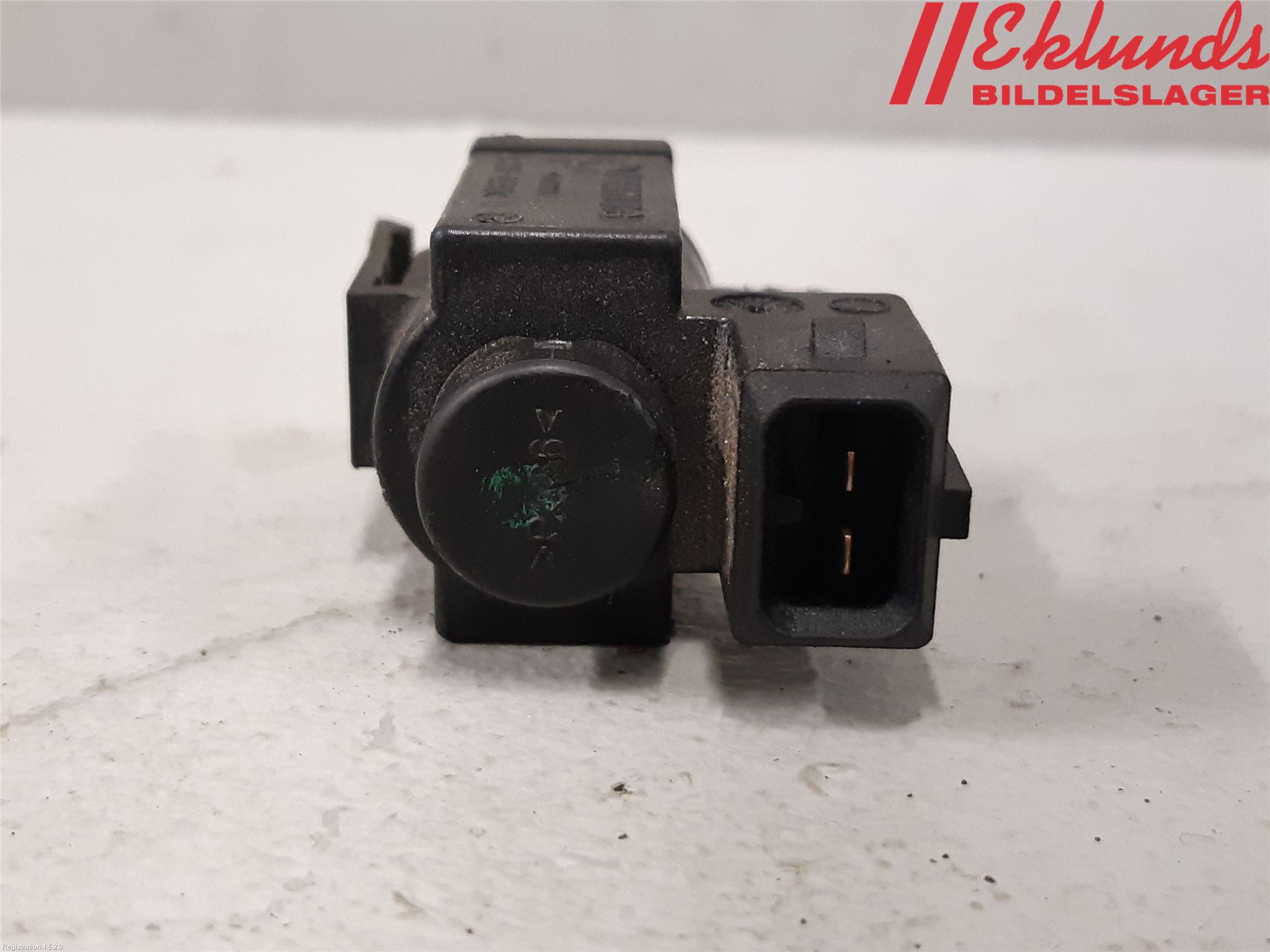 BMW 5 F10/F11/F18 09-17 Vakuumventil