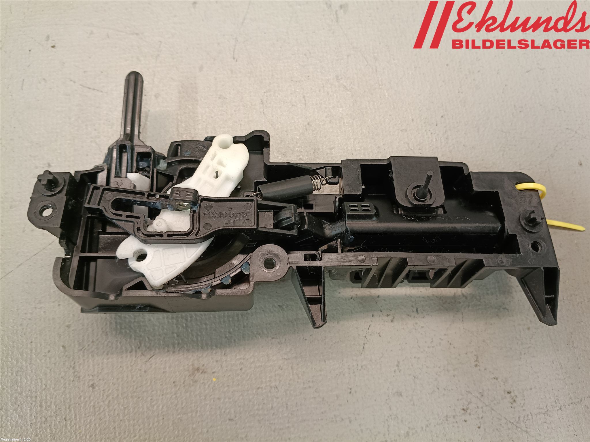 BMW i3 I01 13-22 Dörrhandtag Yttre Vä