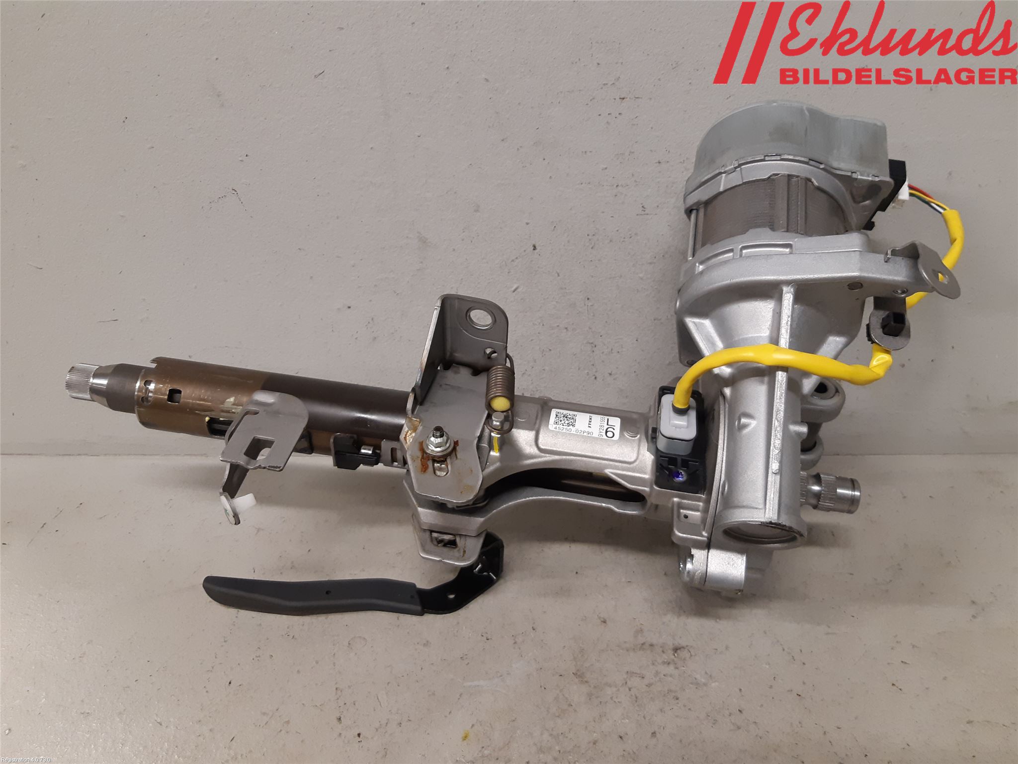 Toyota COROLLA 19- Rattaxelagg Med Inb Servo