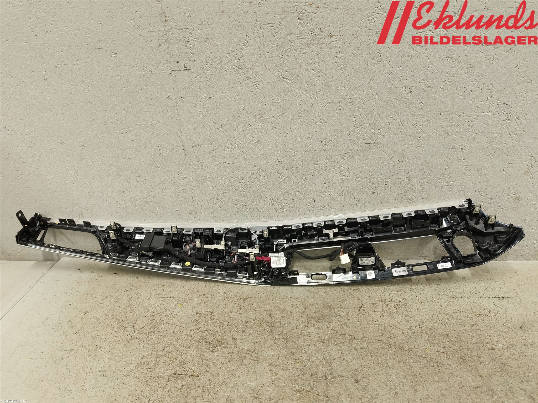BMW 5 G30/G31/F90 17-23 Instrumentbräda