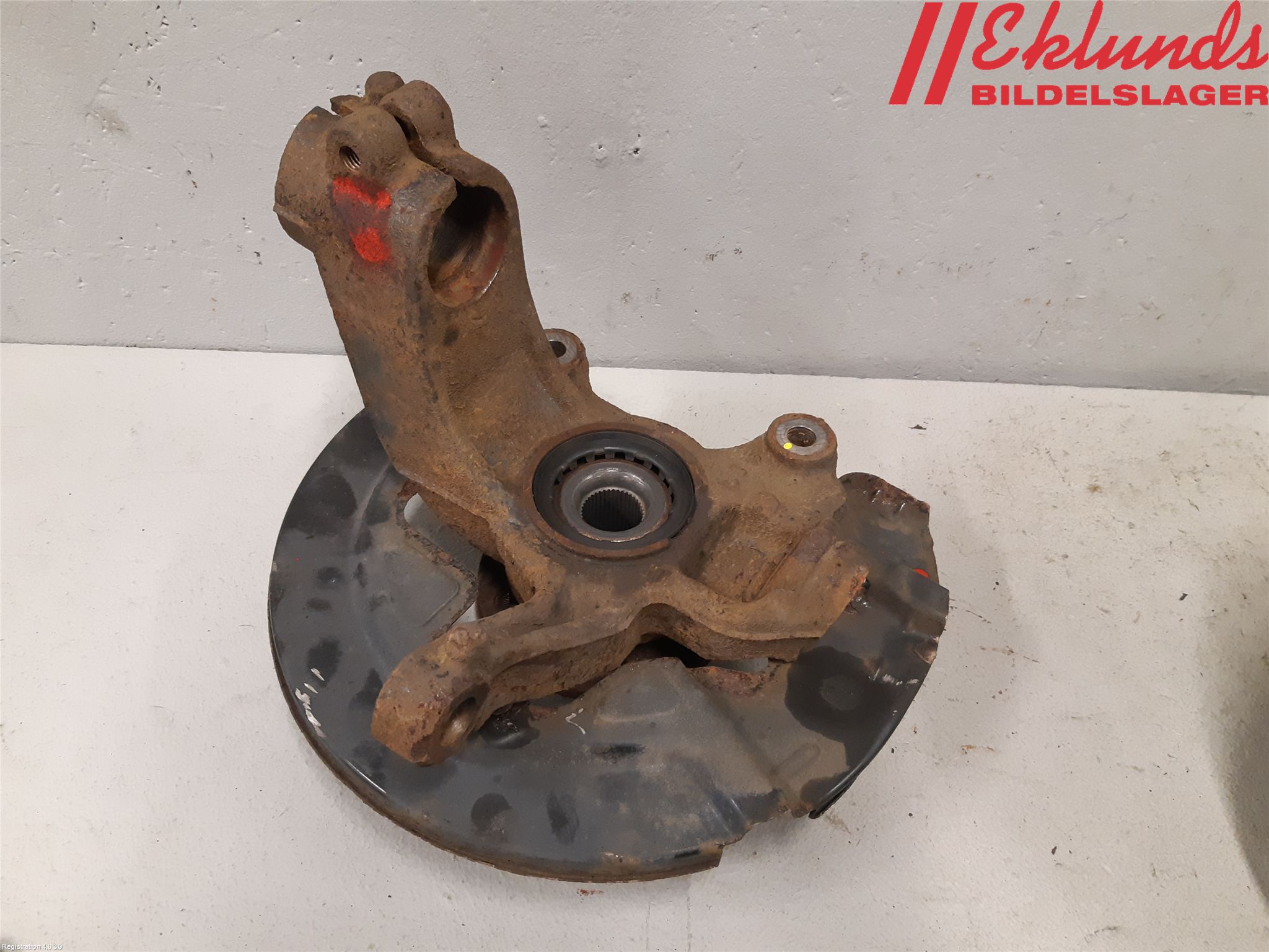 Volvo V60 14-18 Styrspindel Lagerhus Vä