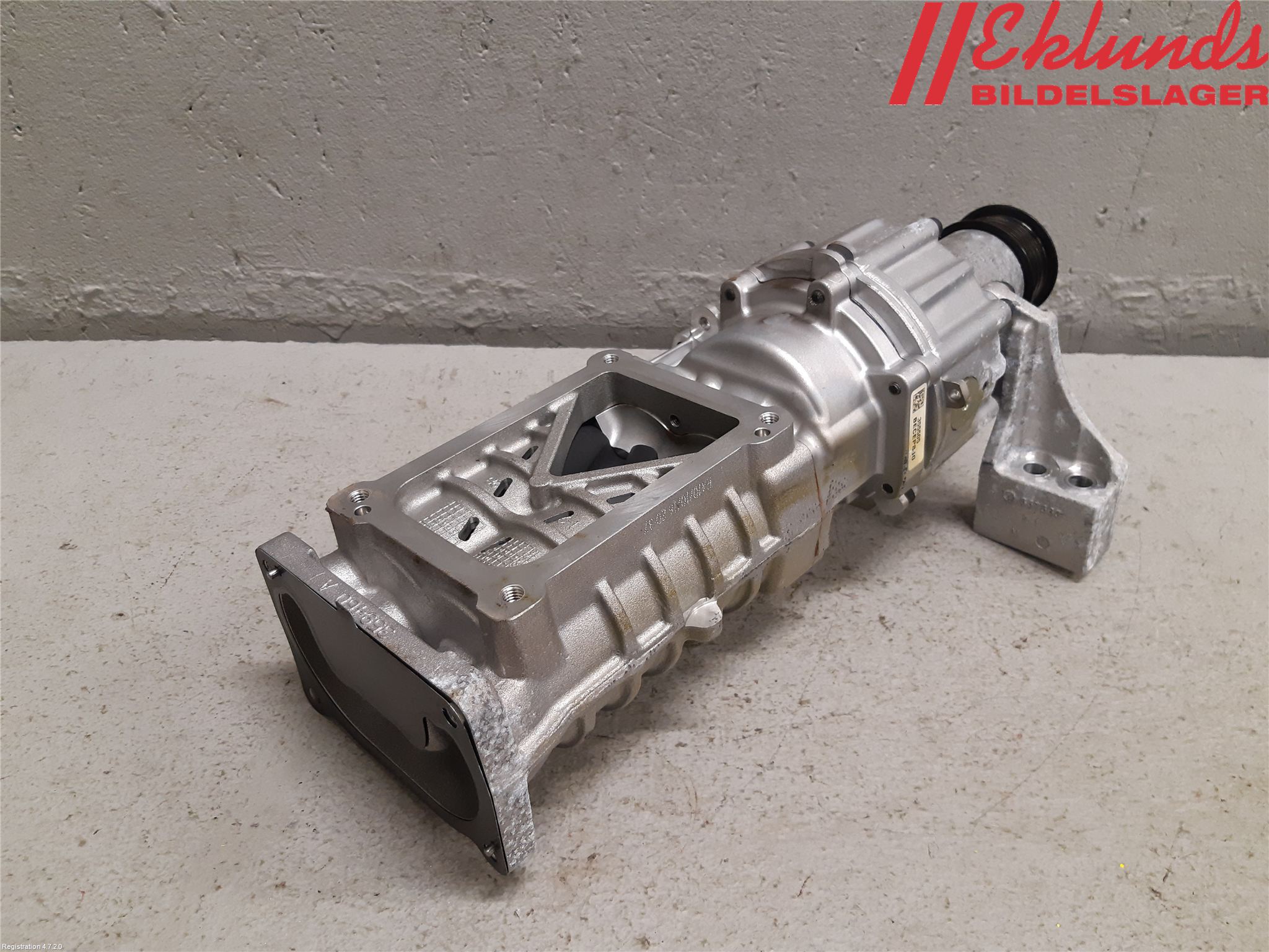 Volvo XC90/RECHARGE 16- Kompressor Remdriven