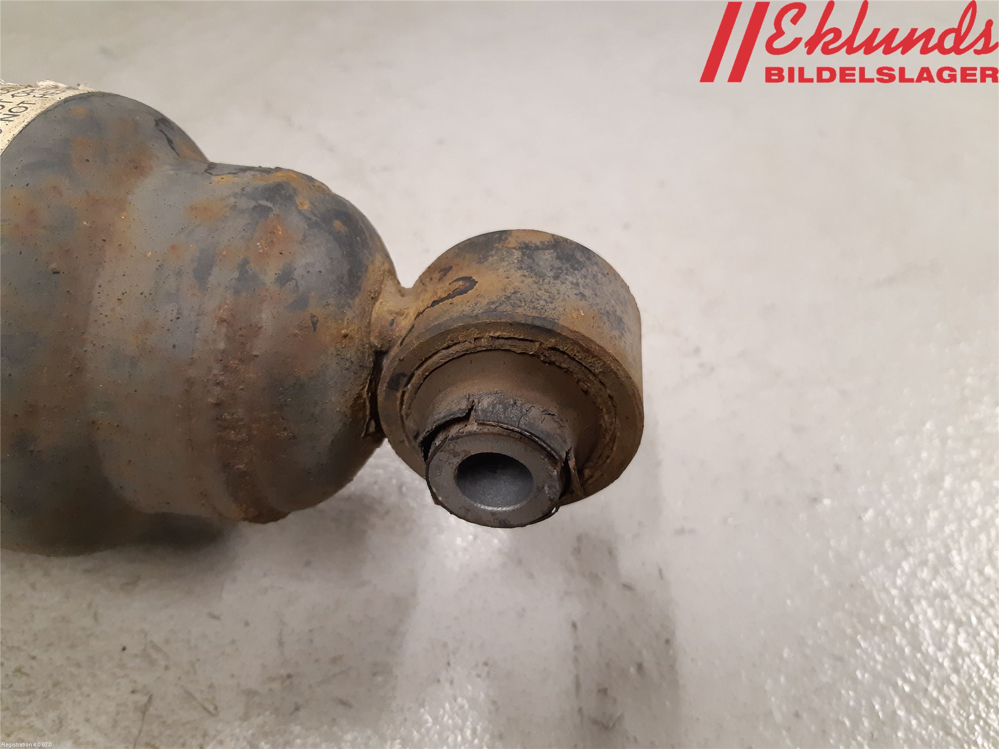 Subaru OUTBACK 10-15 Fjäderben Bak Höger