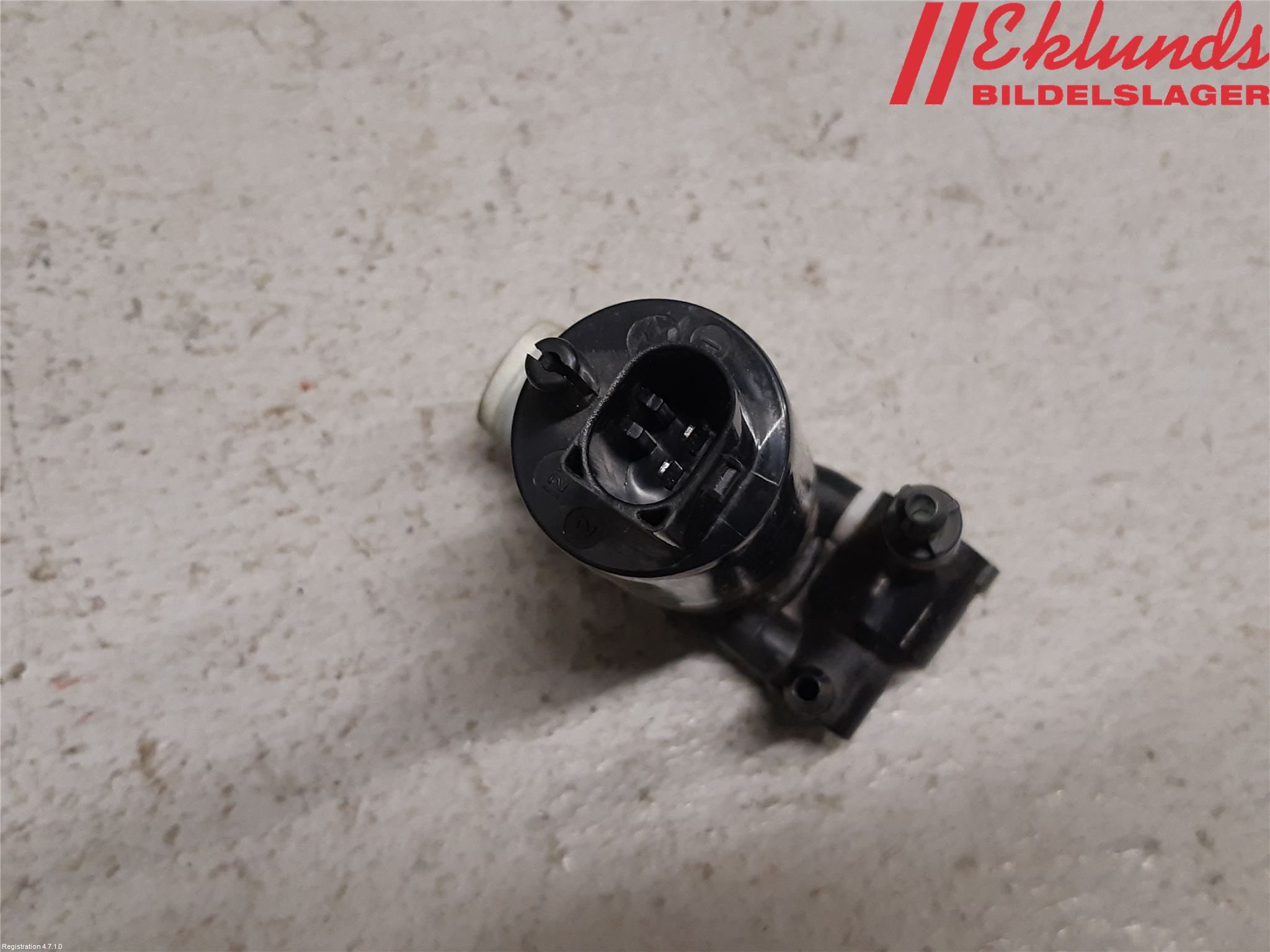 Volvo XC90/RECHARGE 16- Spolarpump Vindruta
