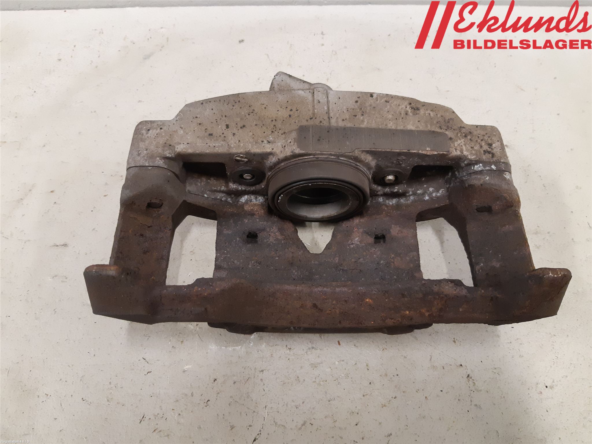 Volvo V60 14-18 Bromsok Fram Vänster