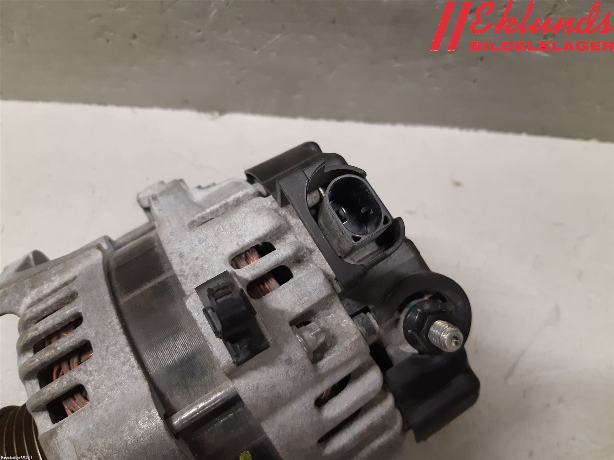 Kia STONIC 18->> Generator